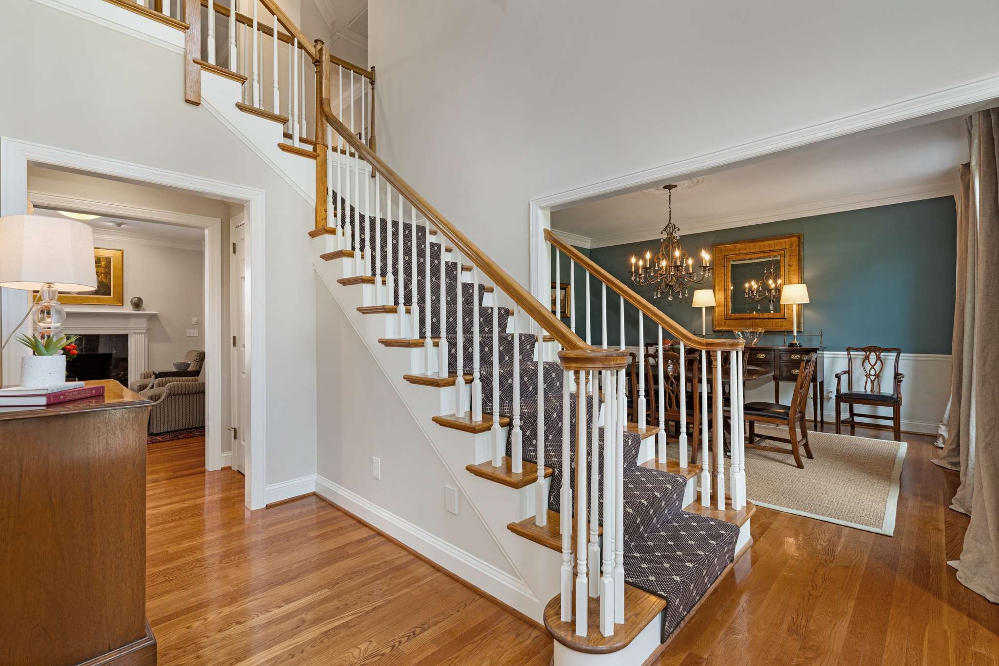 7 Warwick Ln