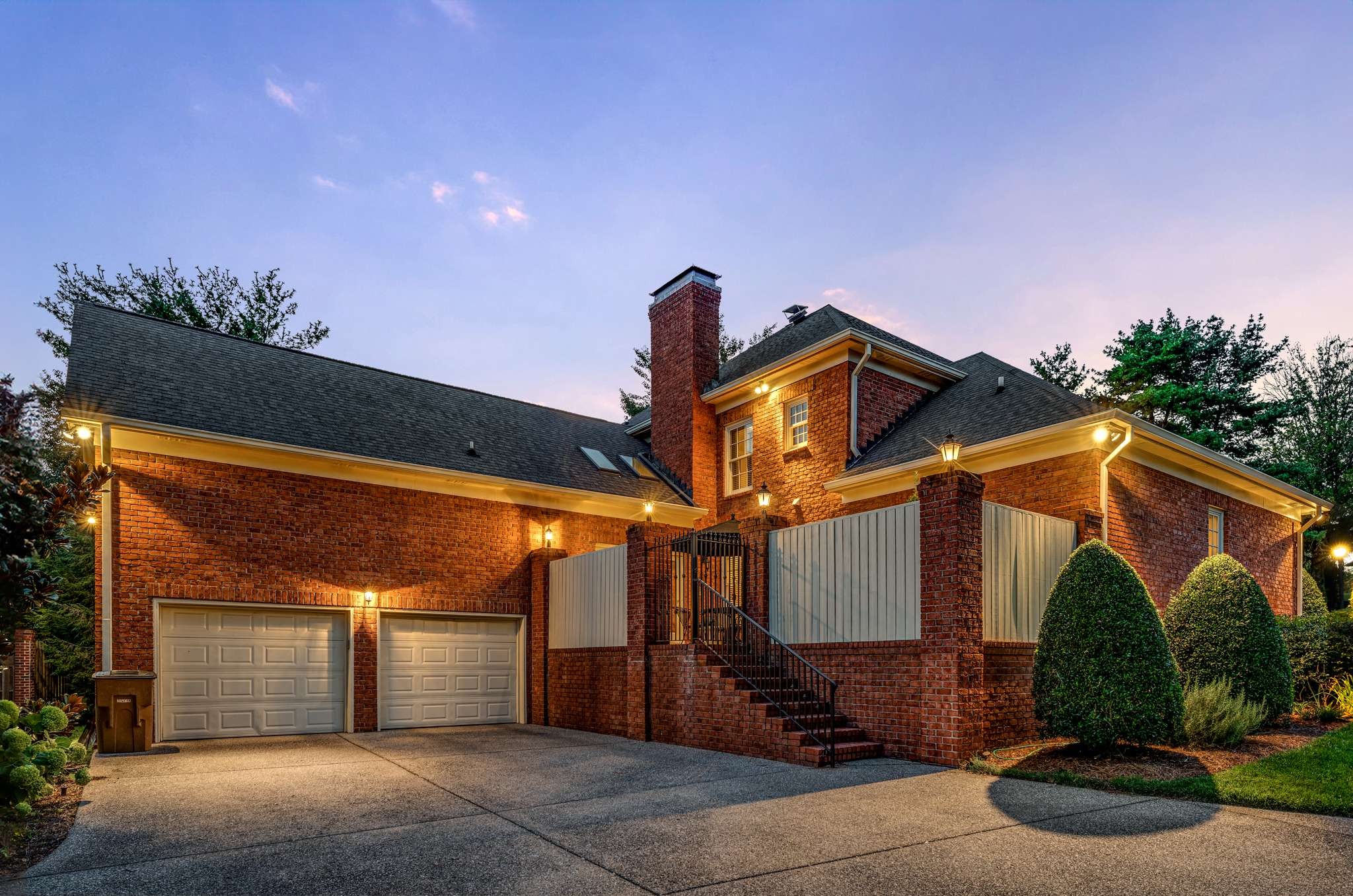 7 Warwick Ln