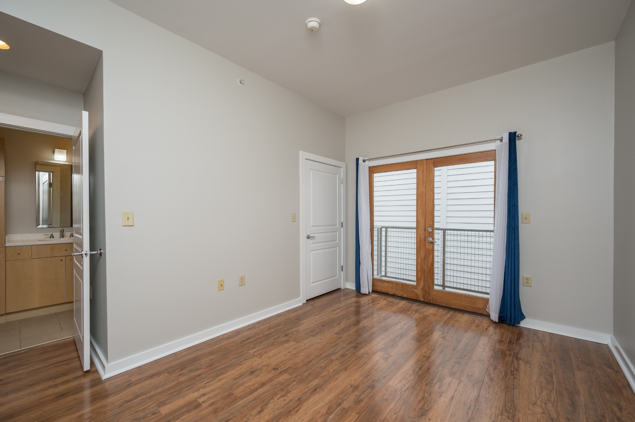 807 18th Ave, S Unit: 308