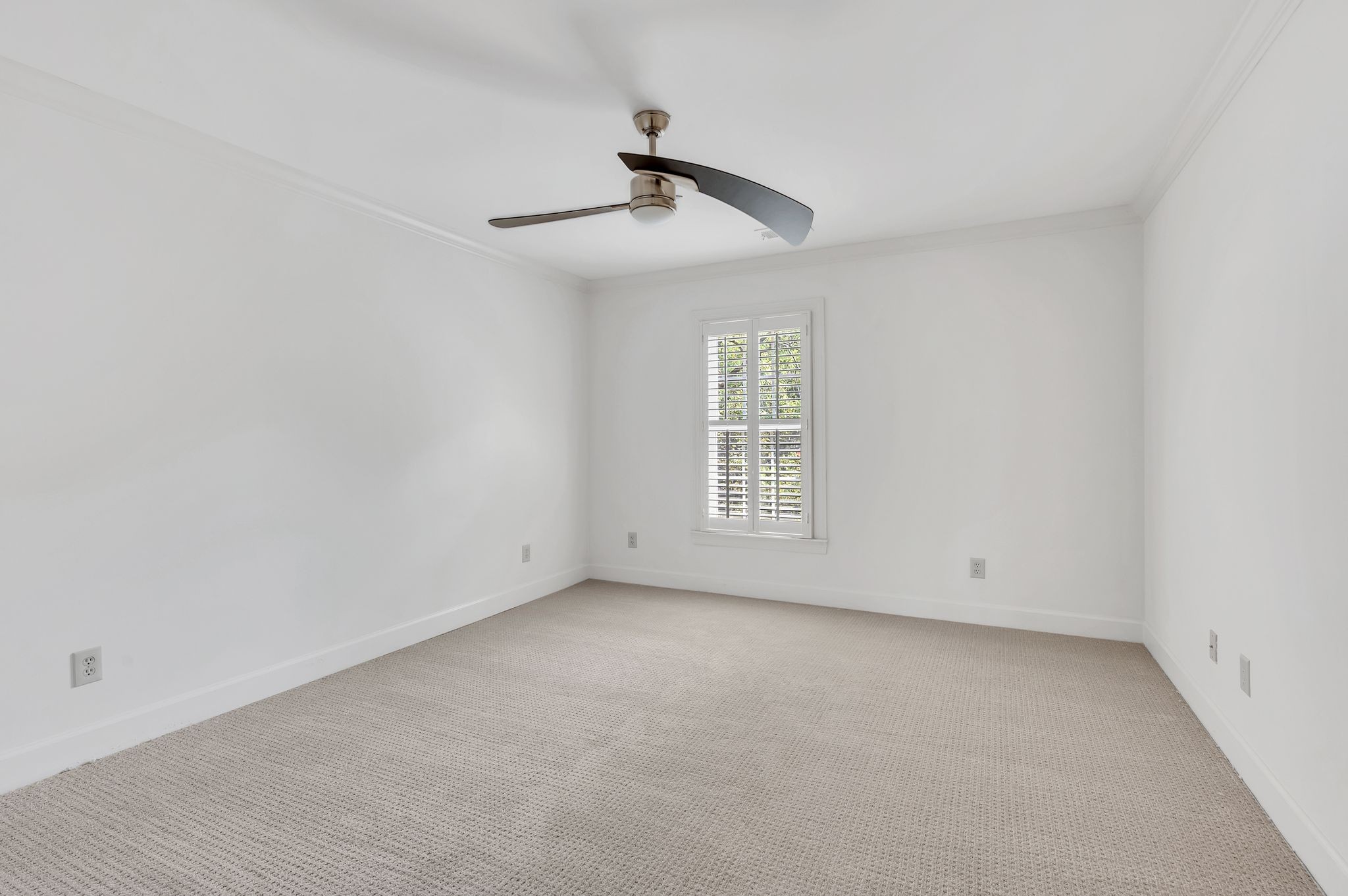 915 Hidden Oak Pl