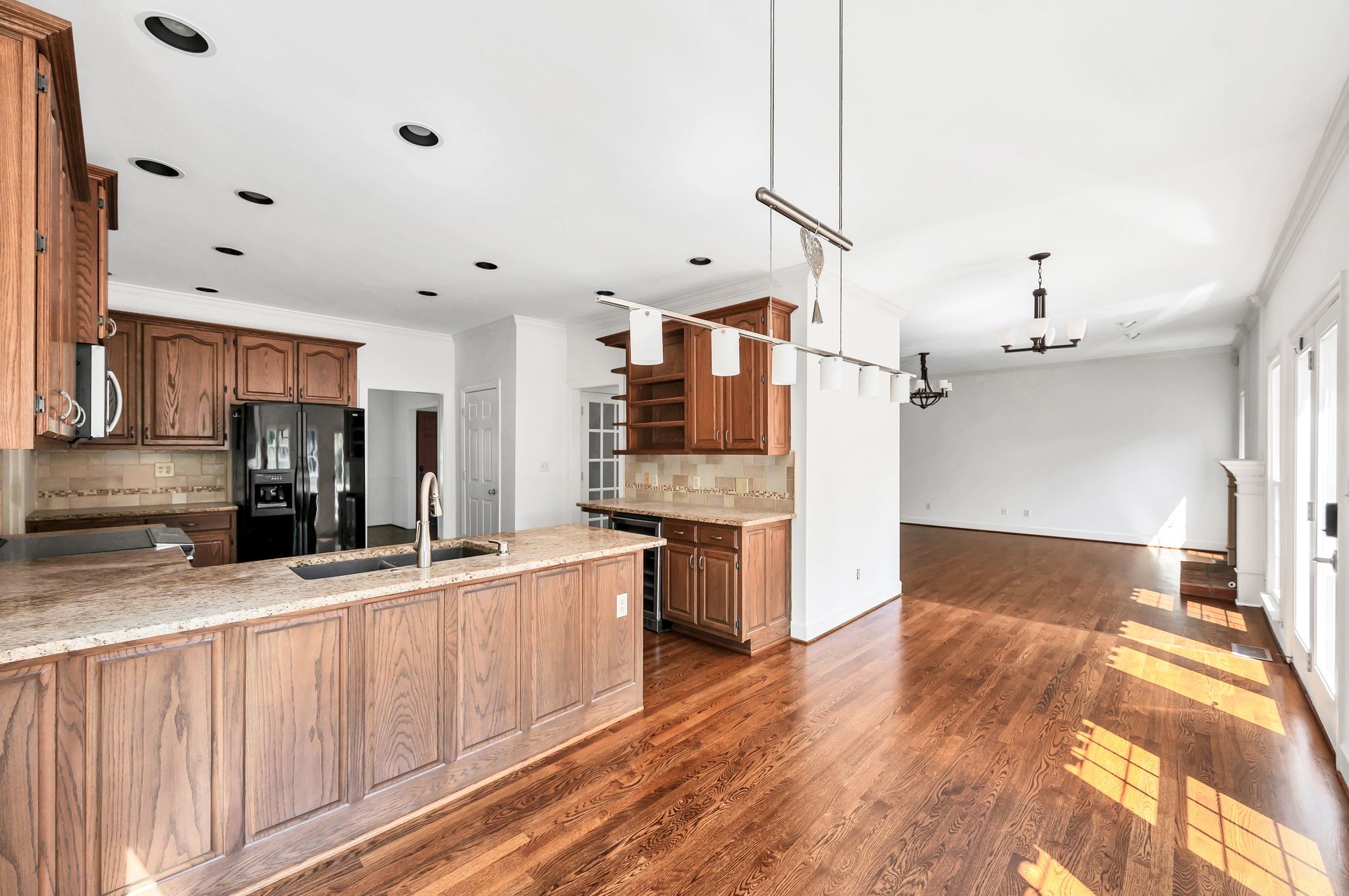 915 Hidden Oak Pl
