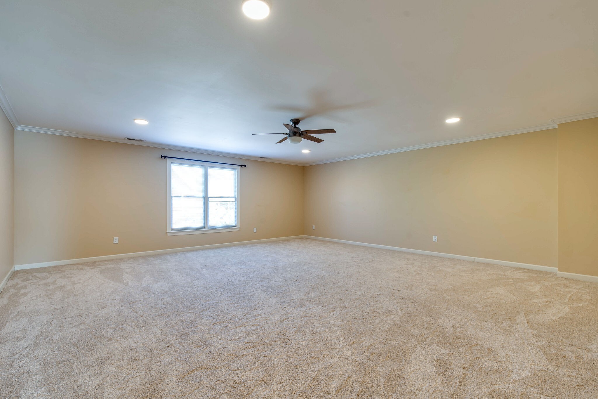 903 Huntington Cir