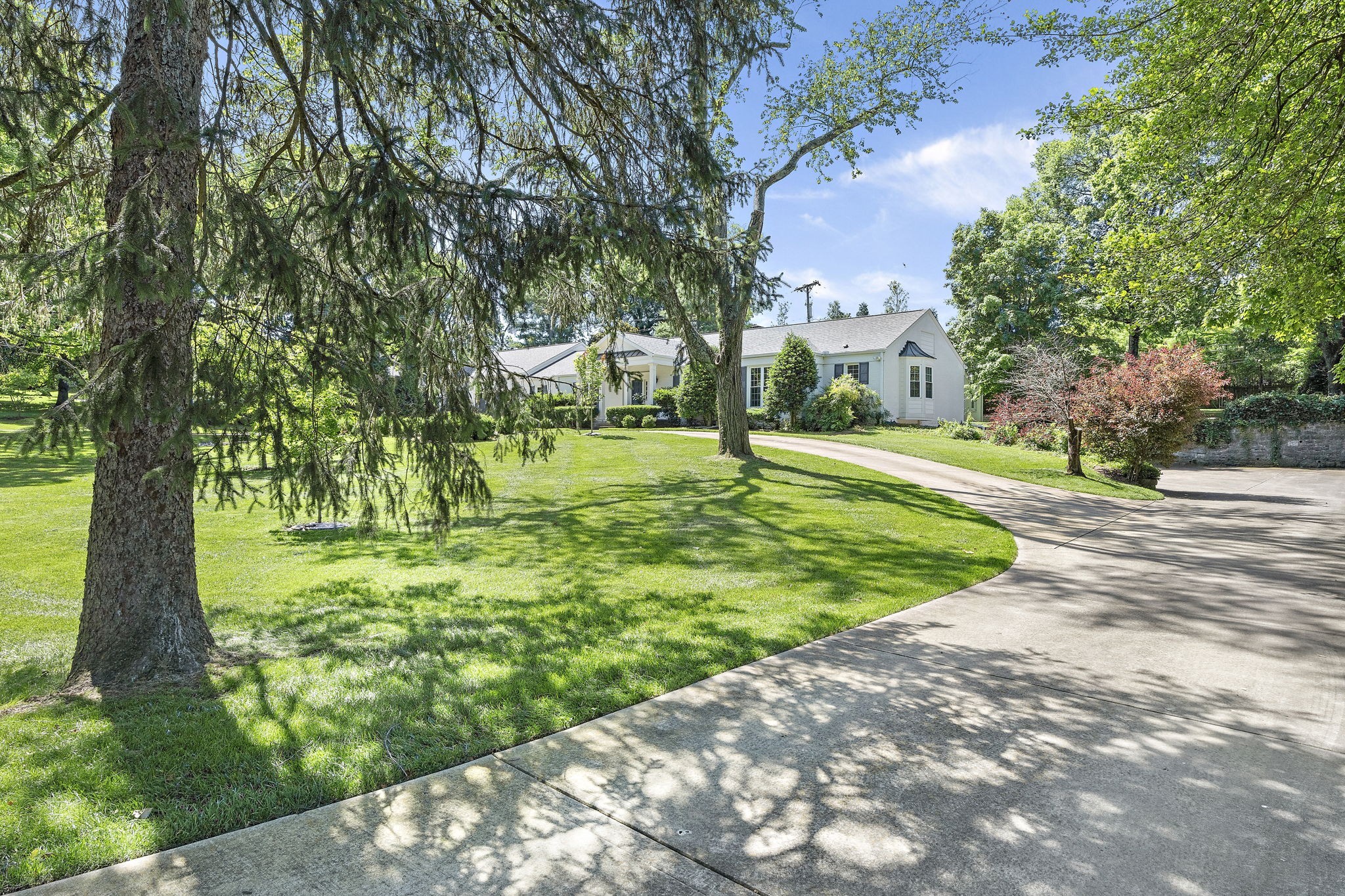 3640 Knollwood Rd
