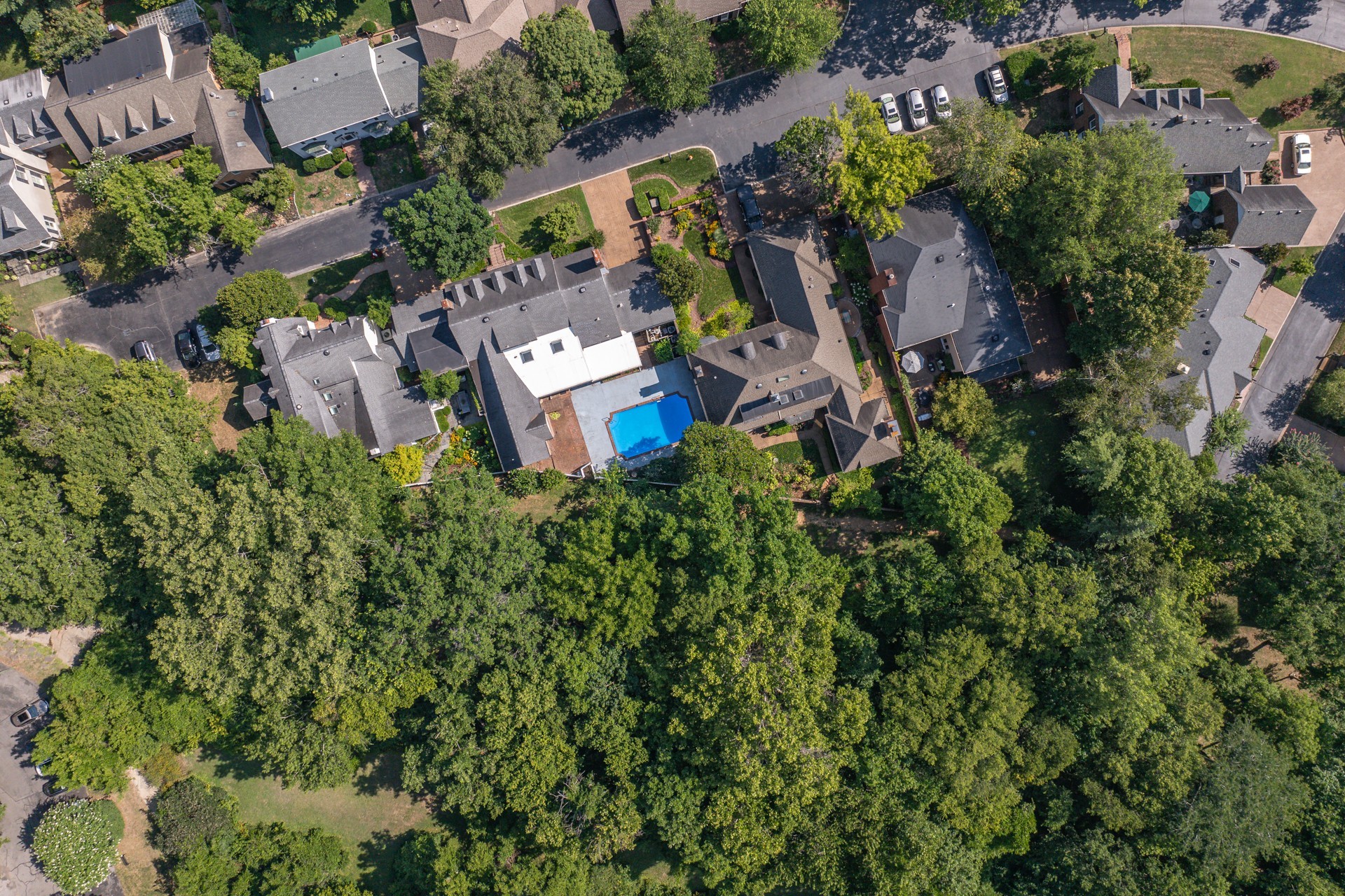 4 Foxhall Close