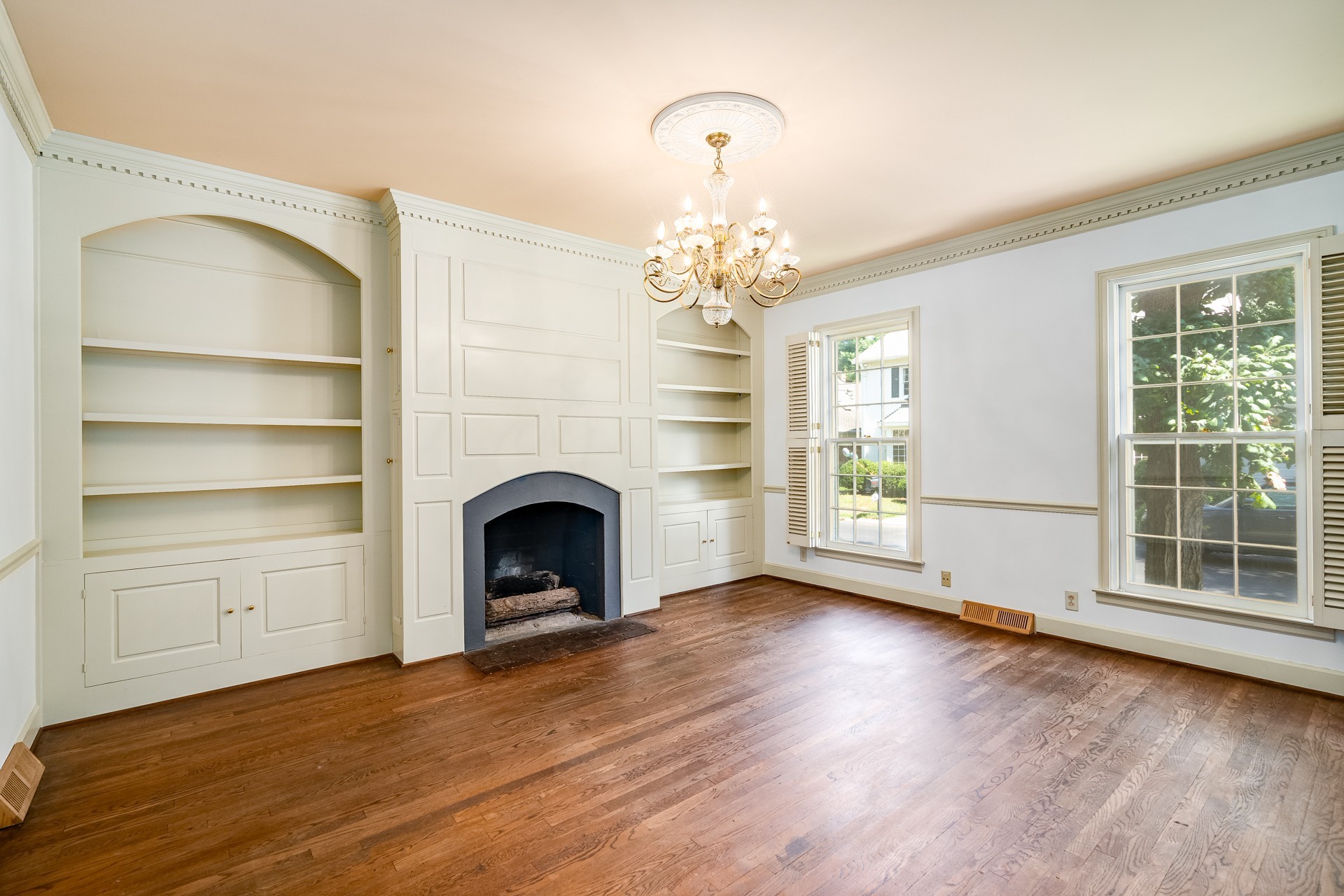 4 Foxhall Close