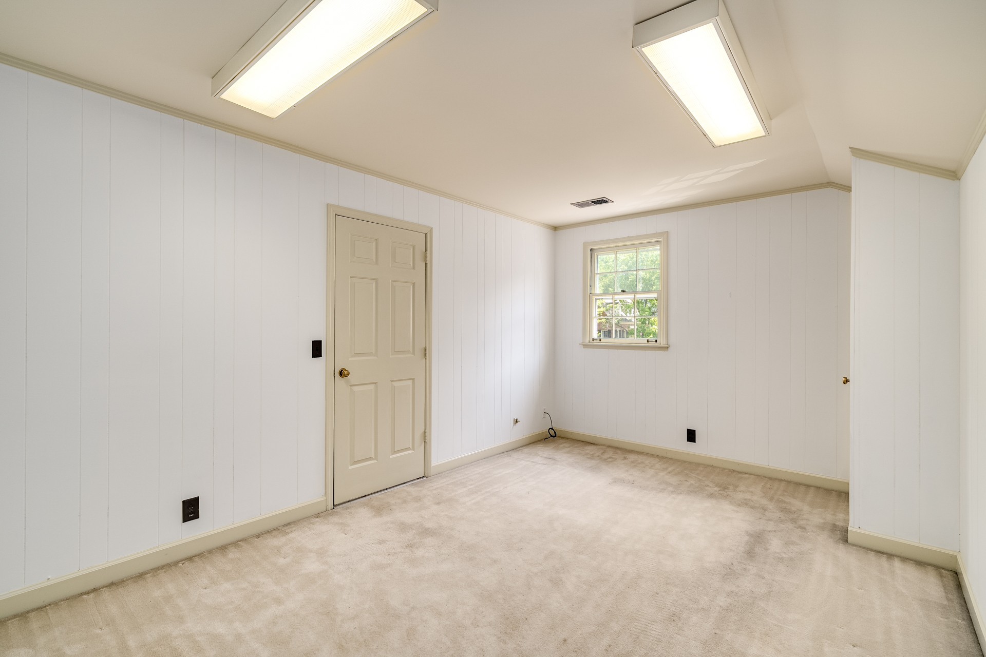 4 Foxhall Close
