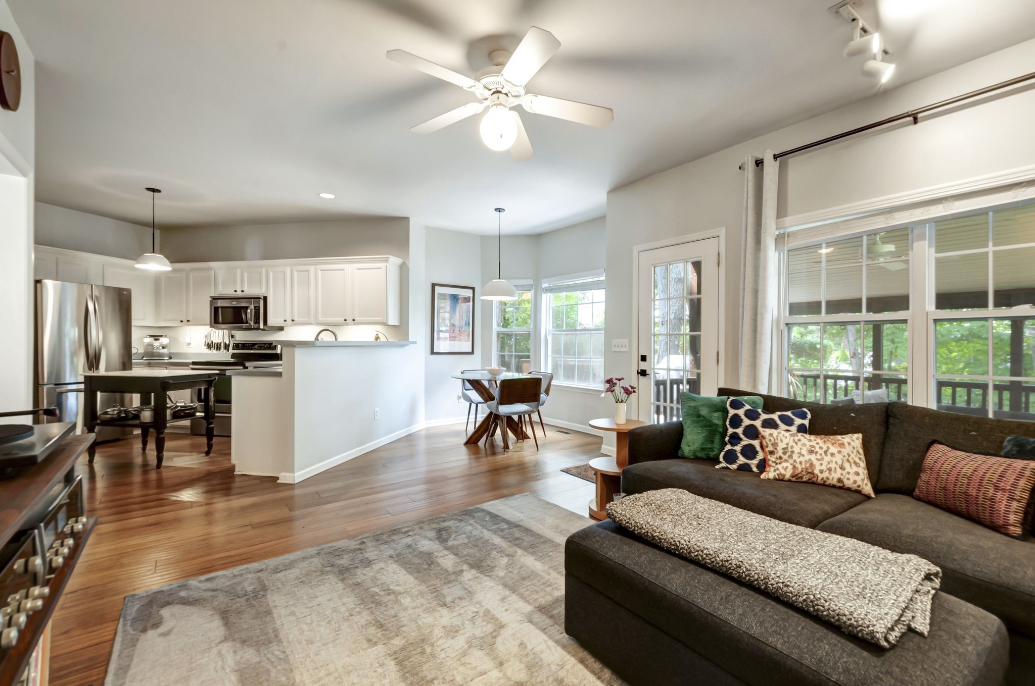 5501 Peninsula Park Lndg