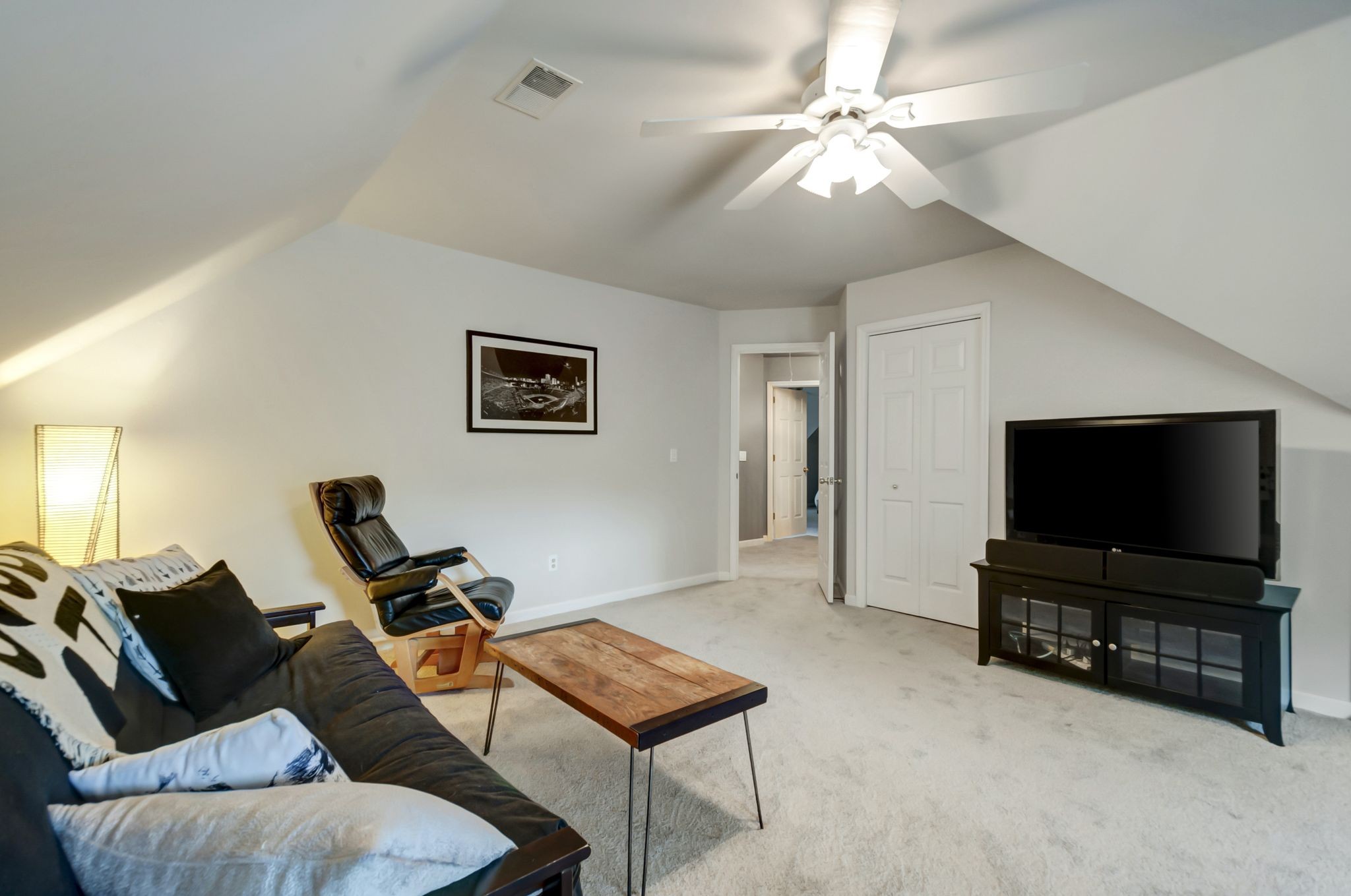 5501 Peninsula Park Lndg