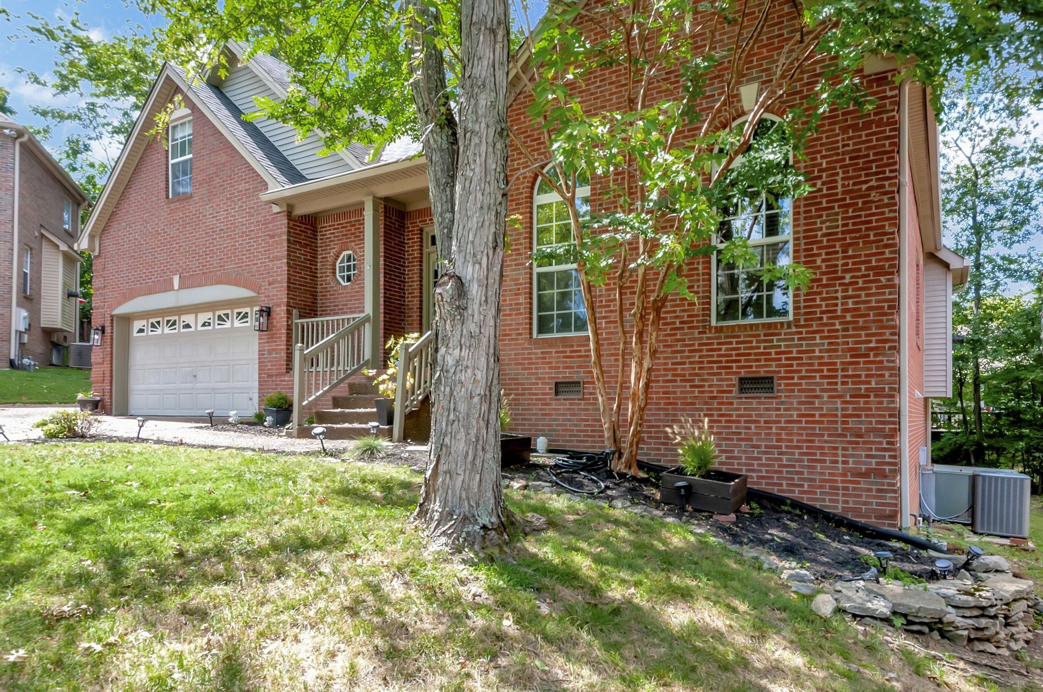 5501 Peninsula Park Lndg
