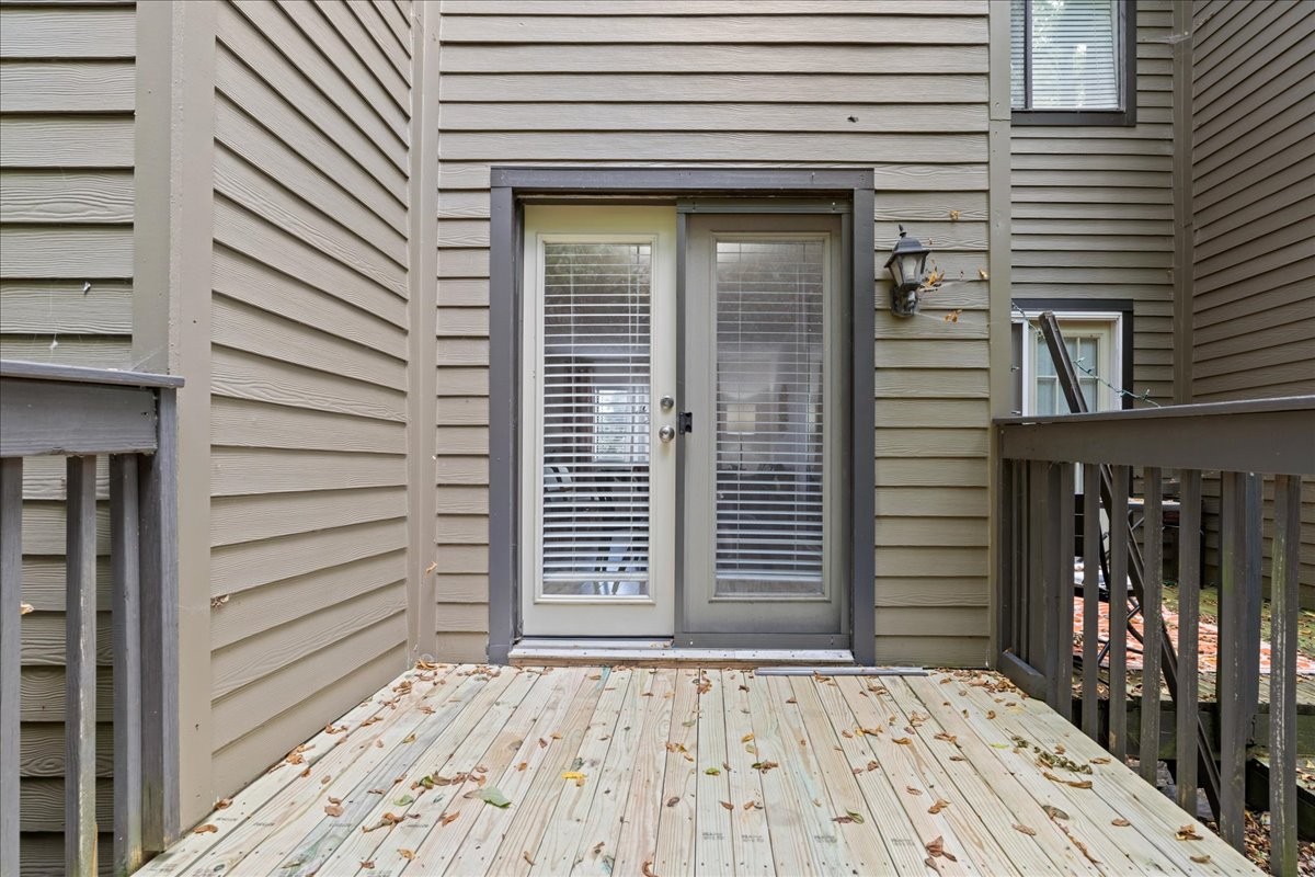 422 Summit Ridge Pl