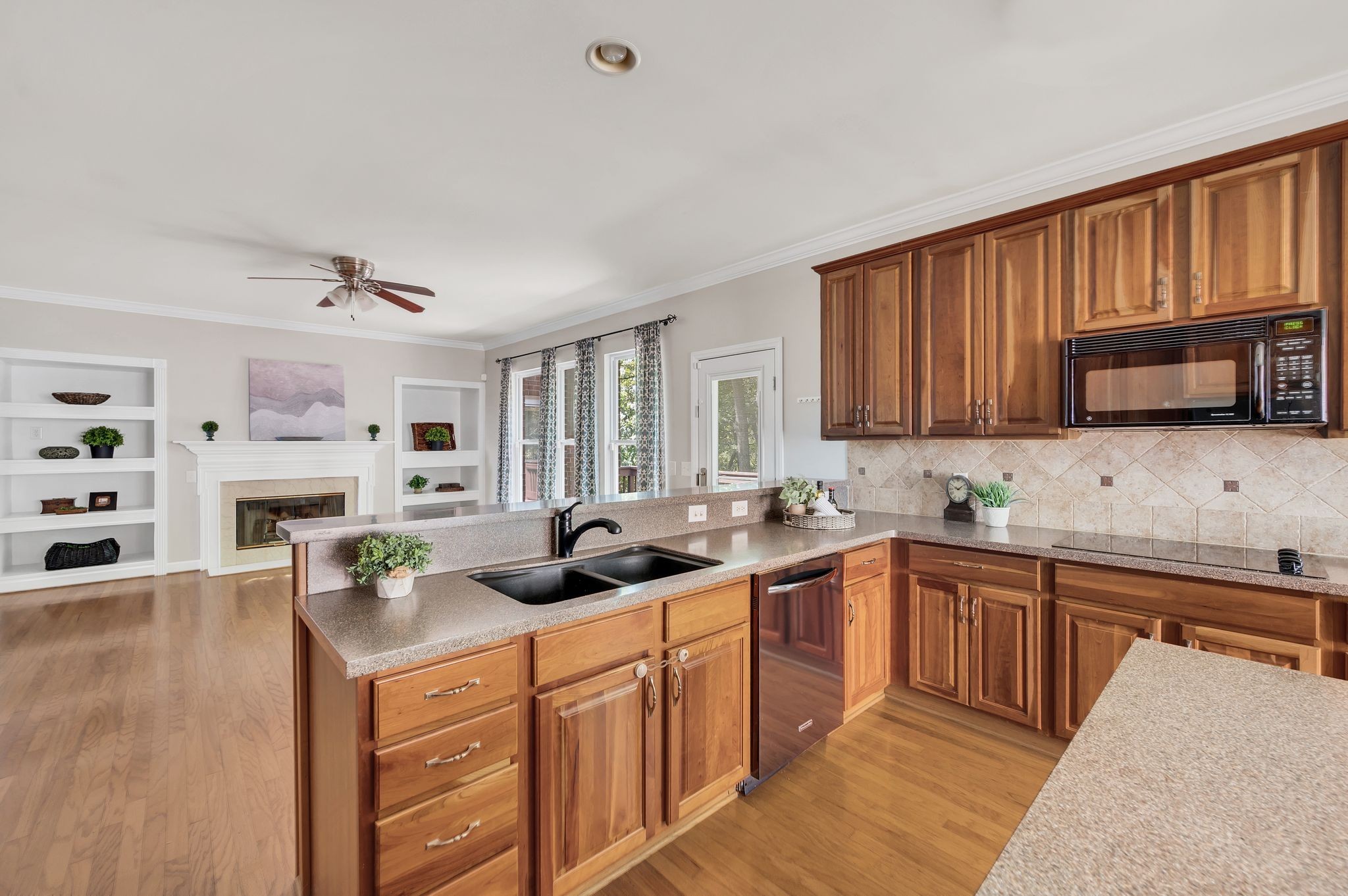 3011 Westerly Dr