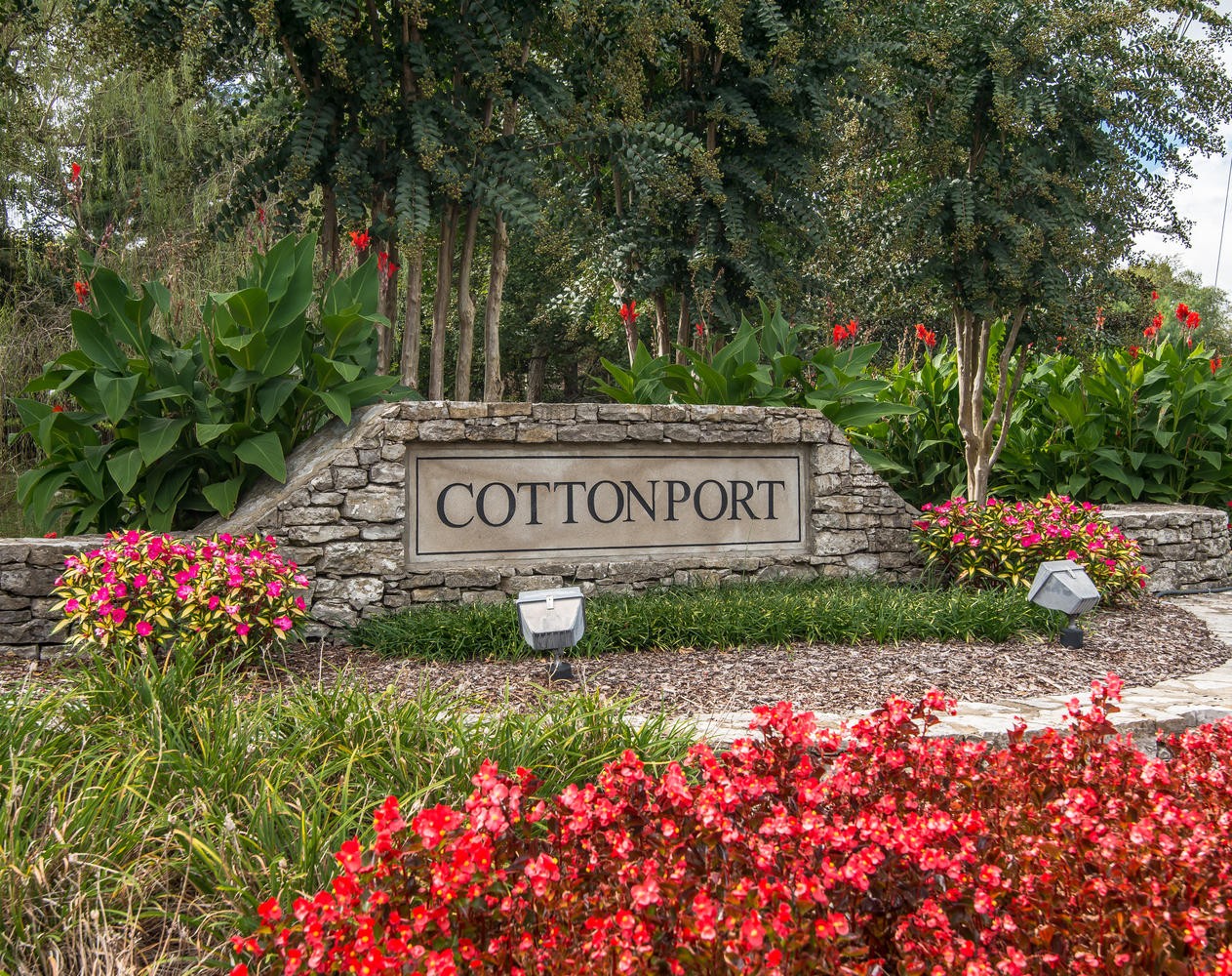 213 Herbert Ct