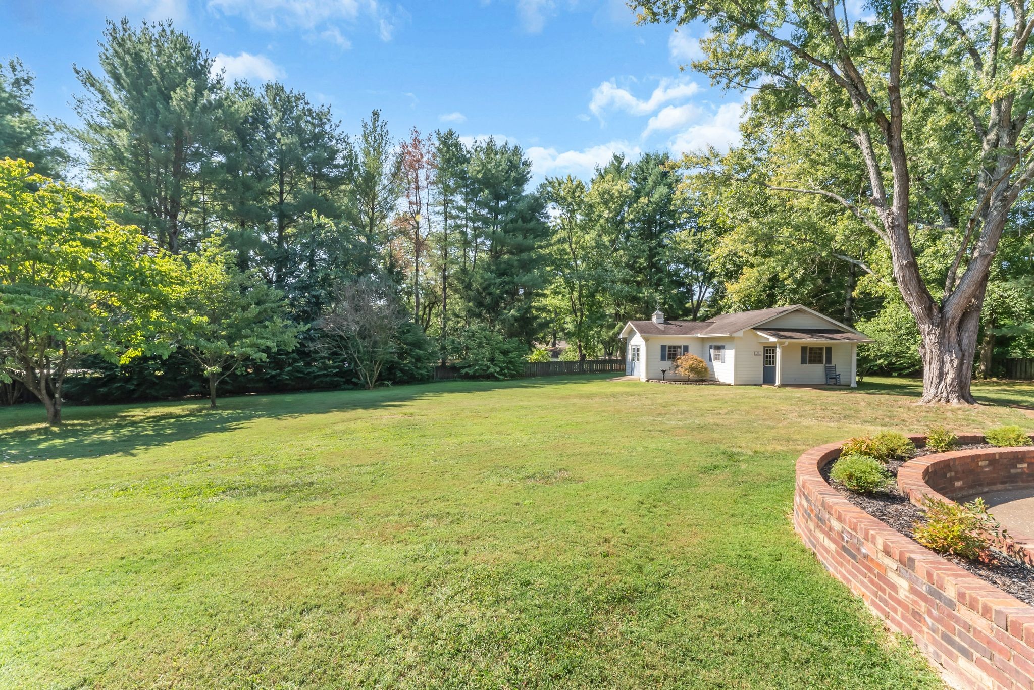 2231 Bowman Rd
