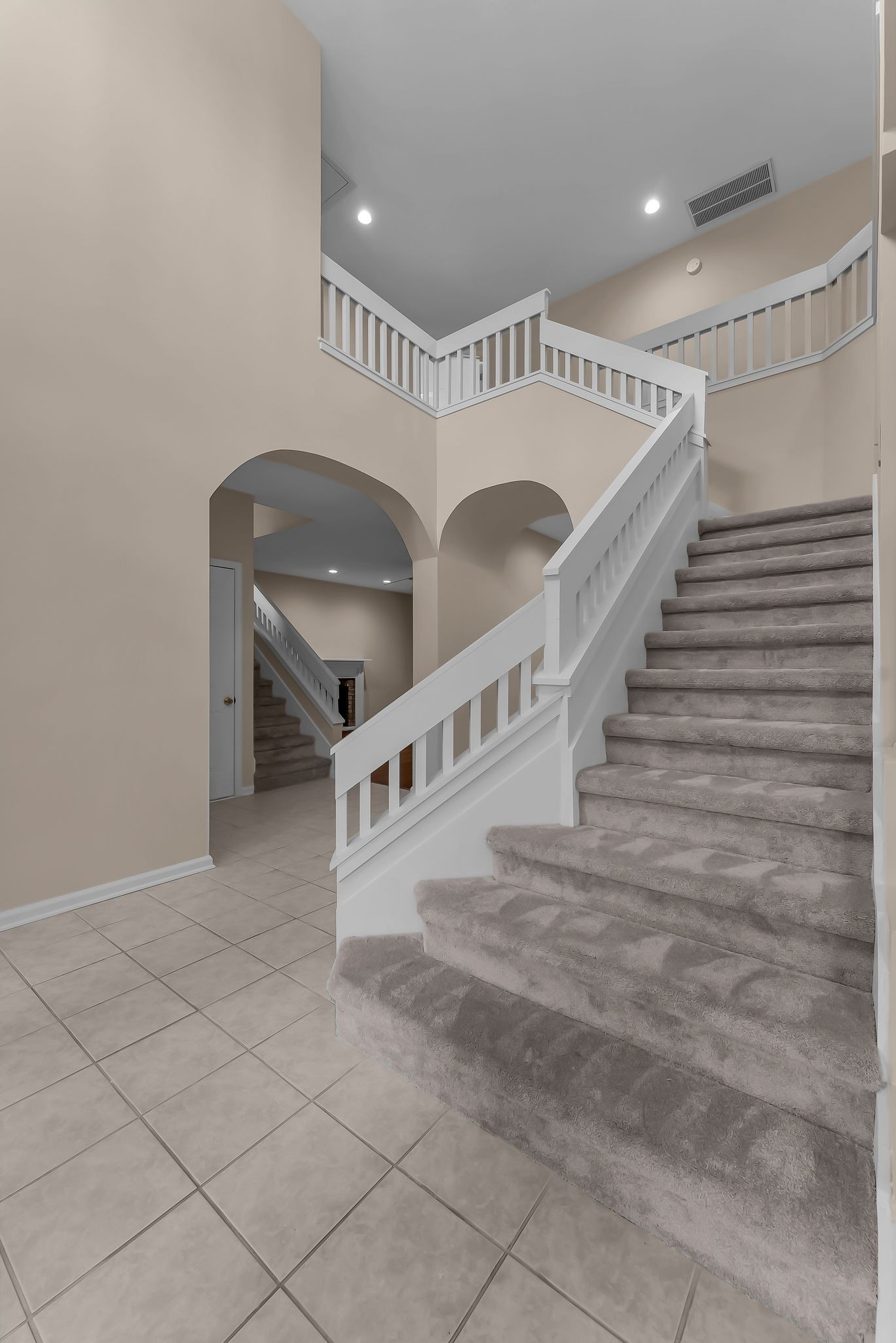 171 Clarendon Cir