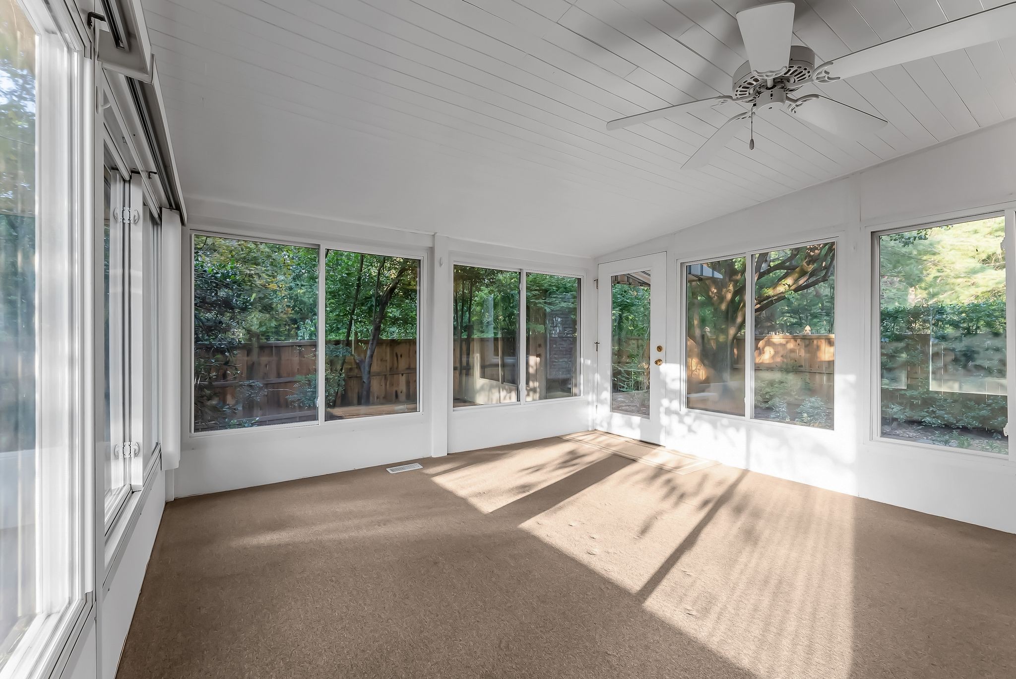 171 Clarendon Cir