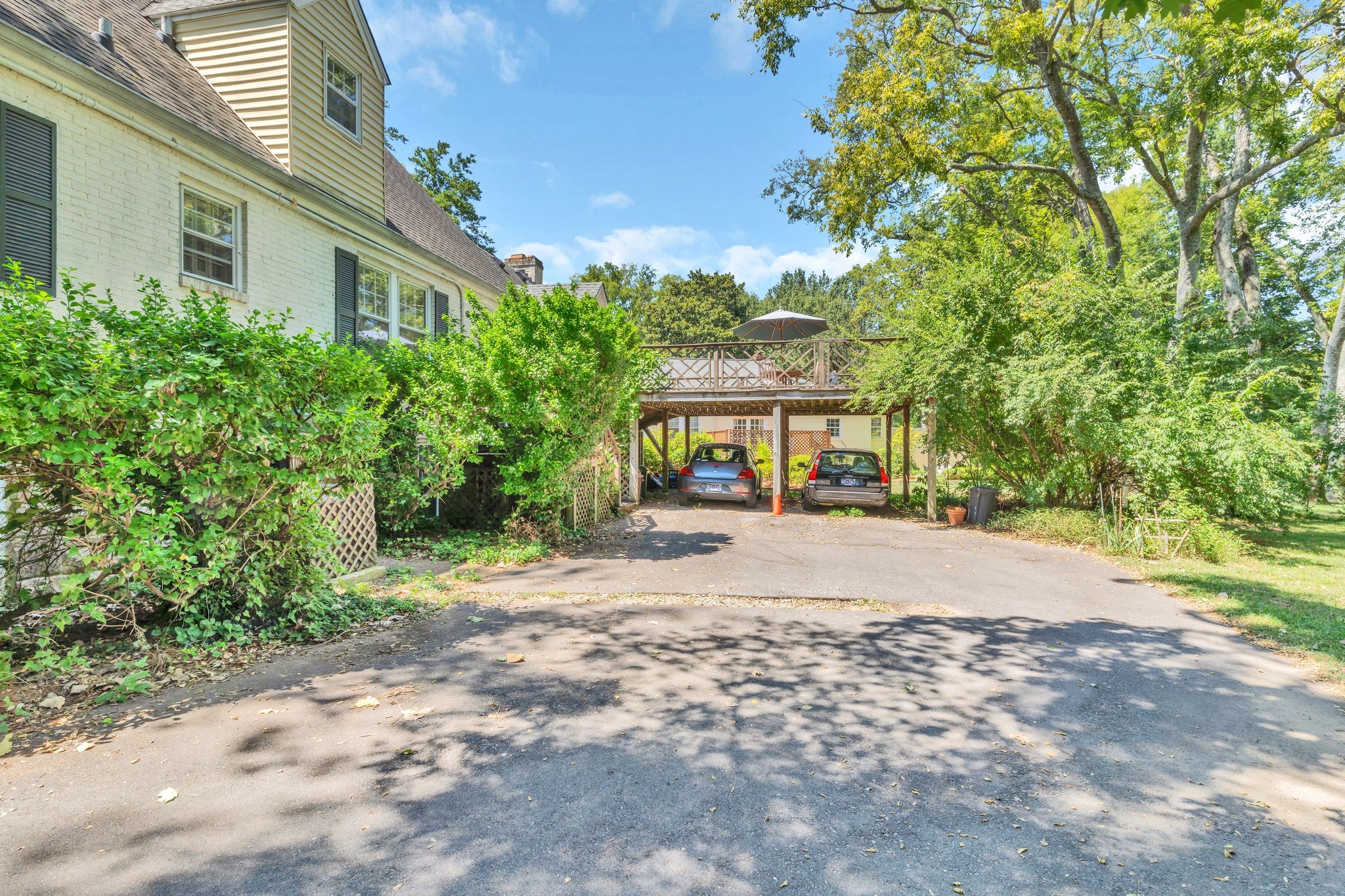 4316 Glen Eden Dr