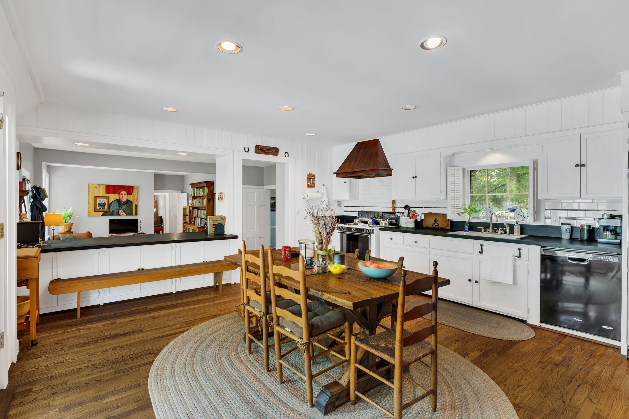 4316 Glen Eden Dr