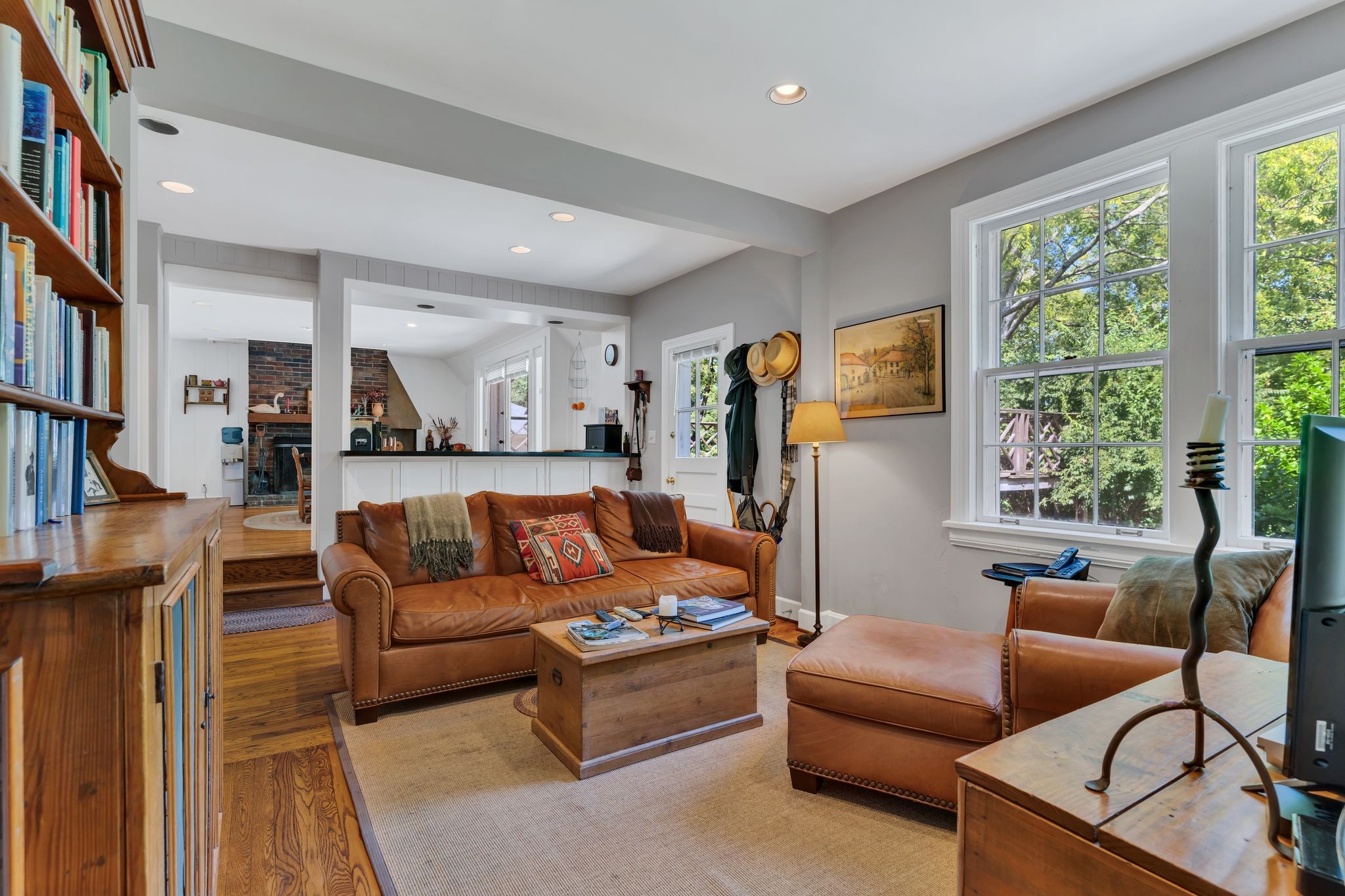 4316 Glen Eden Dr