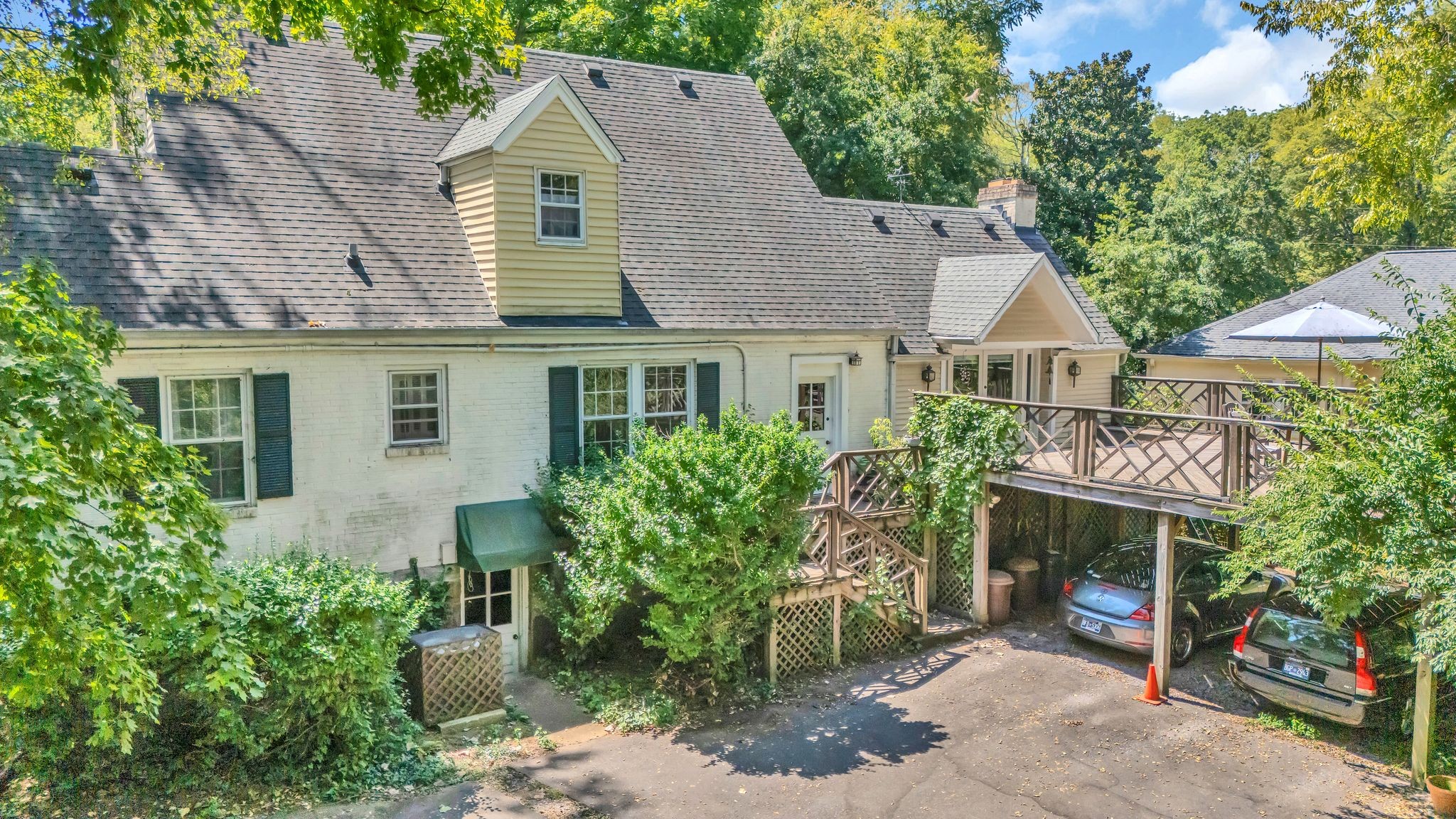 4316 Glen Eden Dr