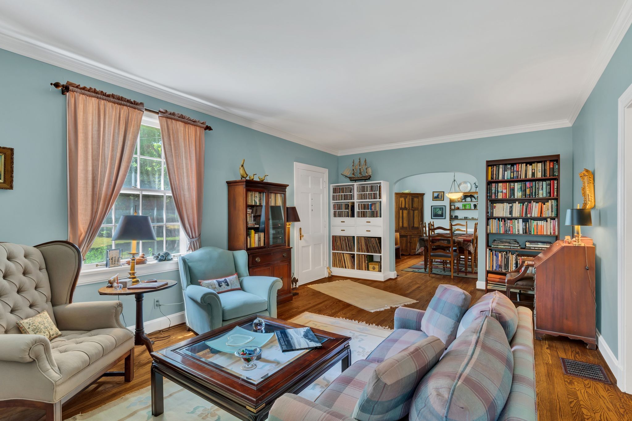 4316 Glen Eden Dr