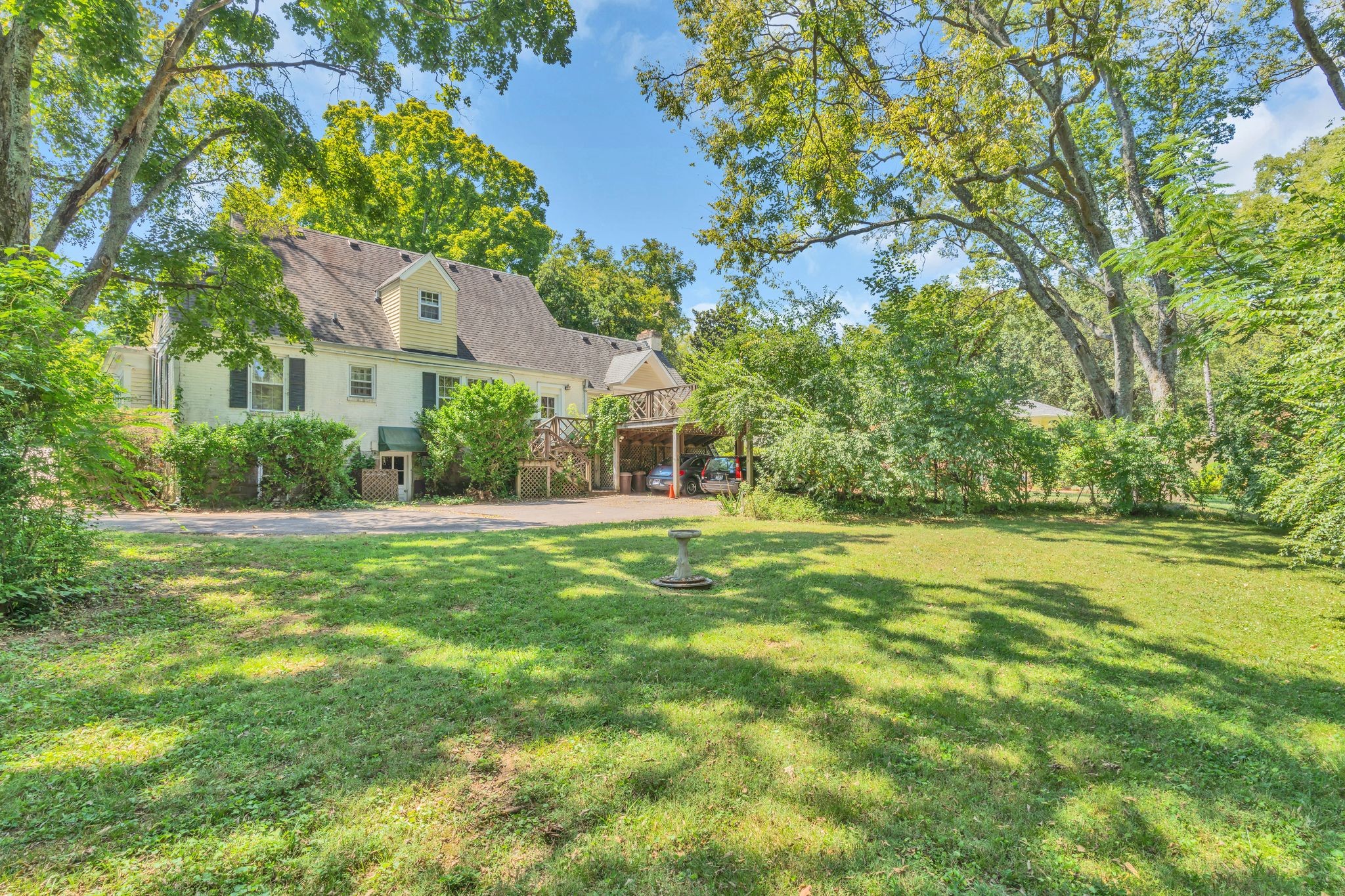 4316 Glen Eden Dr