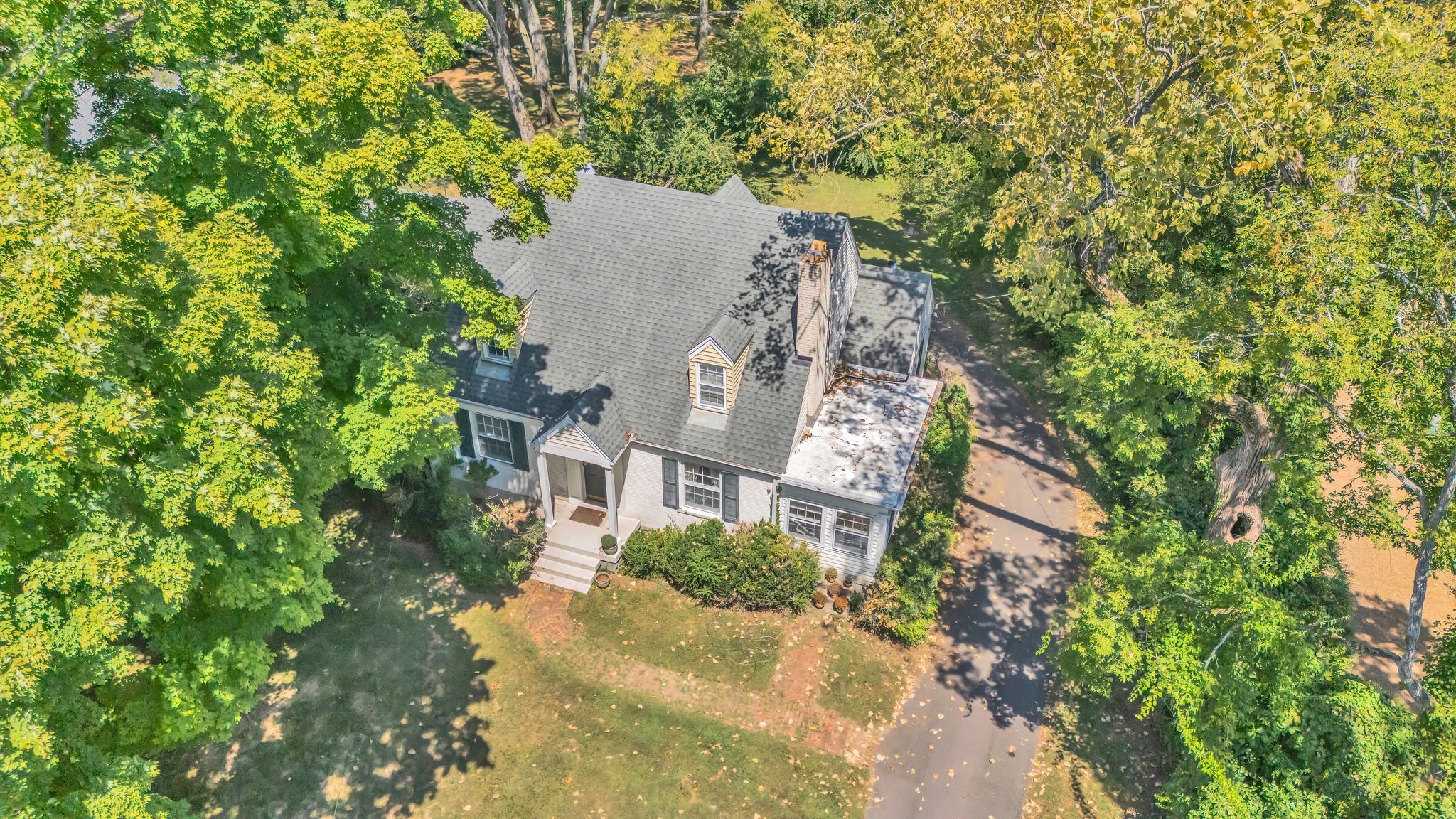4316 Glen Eden Dr