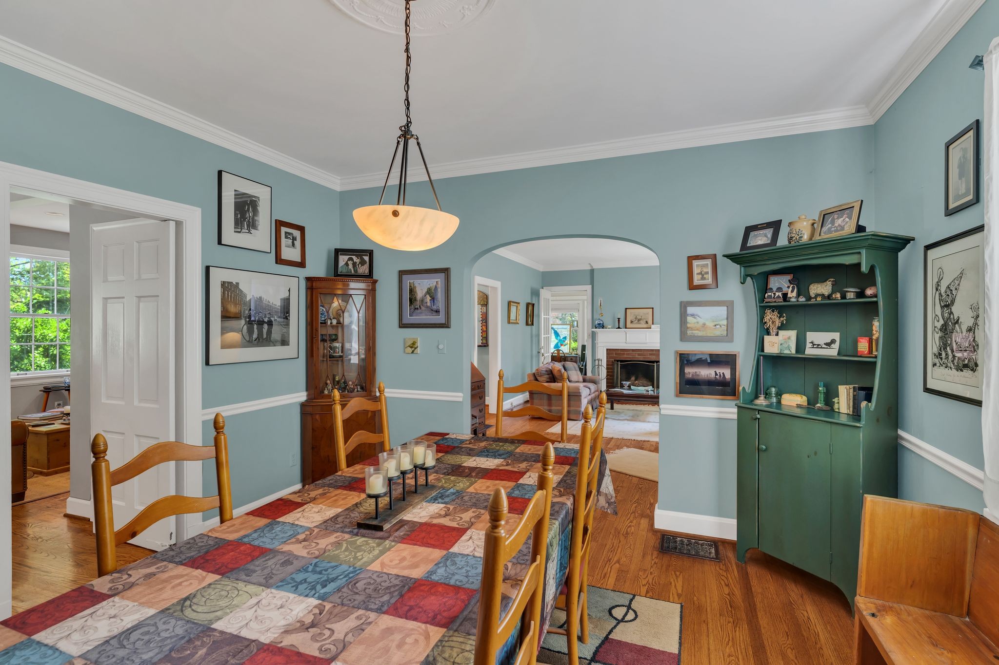 4316 Glen Eden Dr