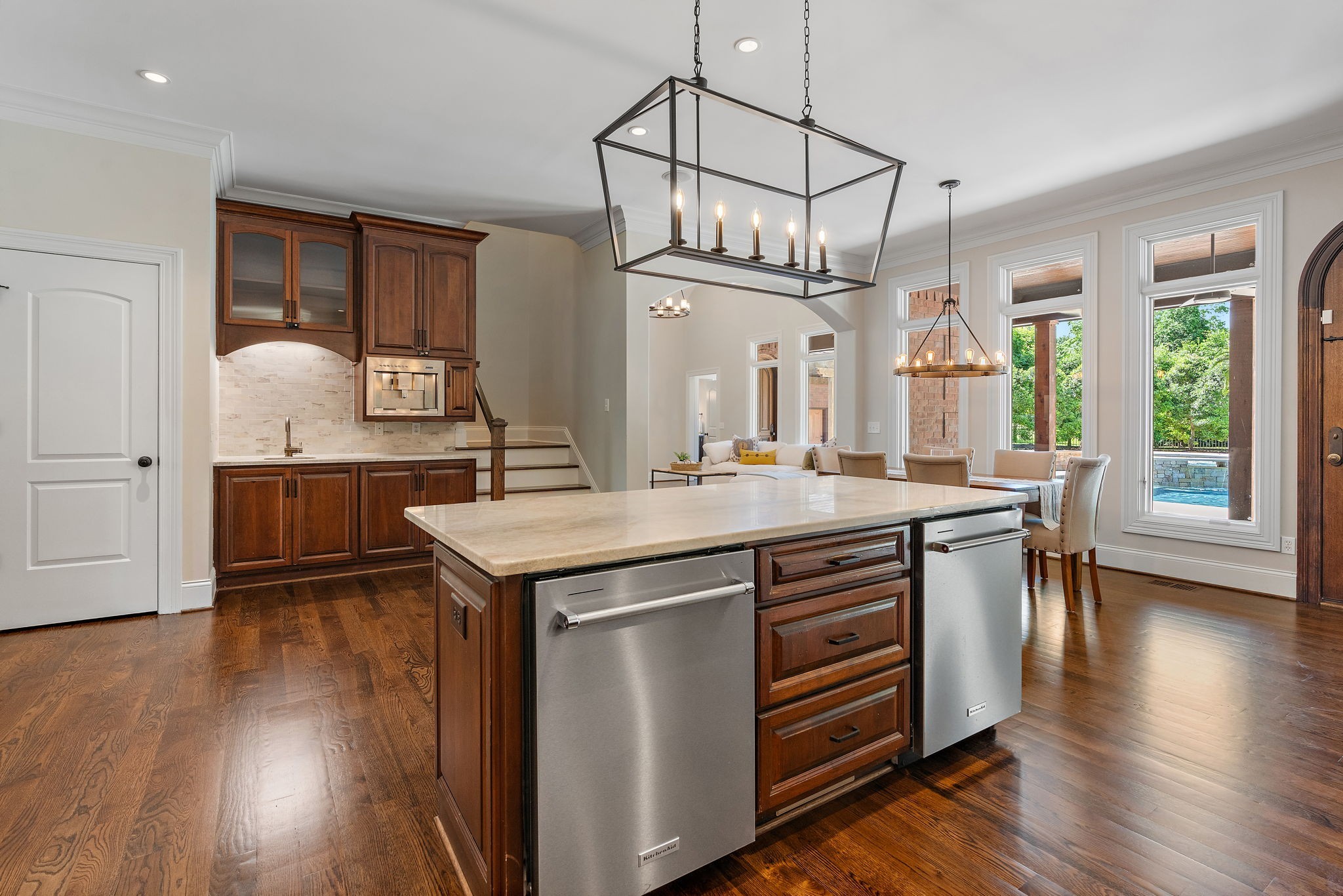 107 Steeplechase Ln