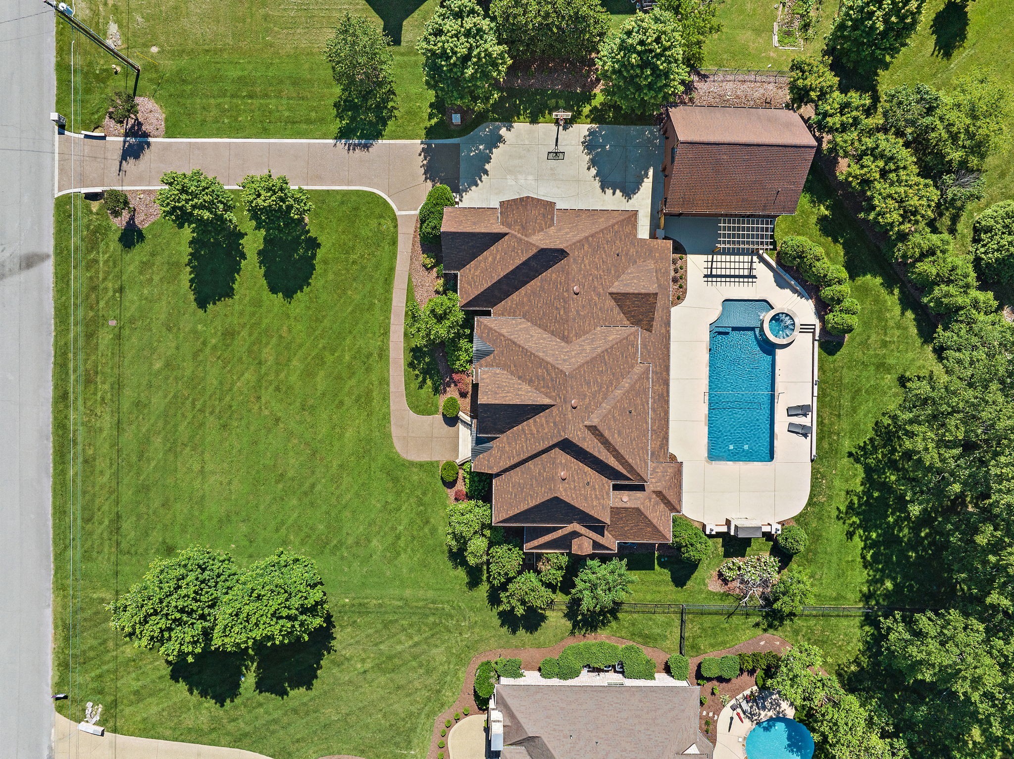 107 Steeplechase Ln