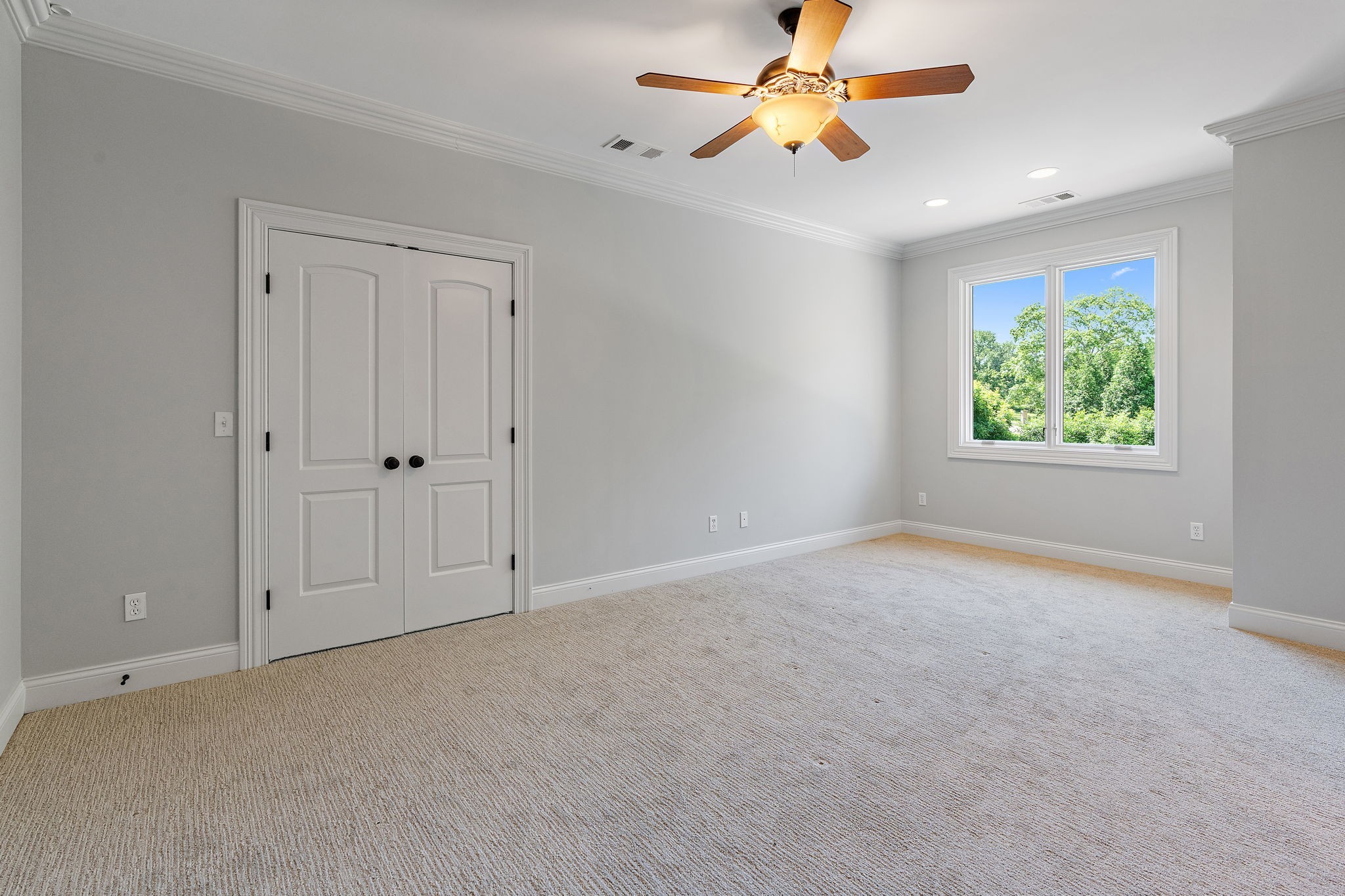 107 Steeplechase Ln