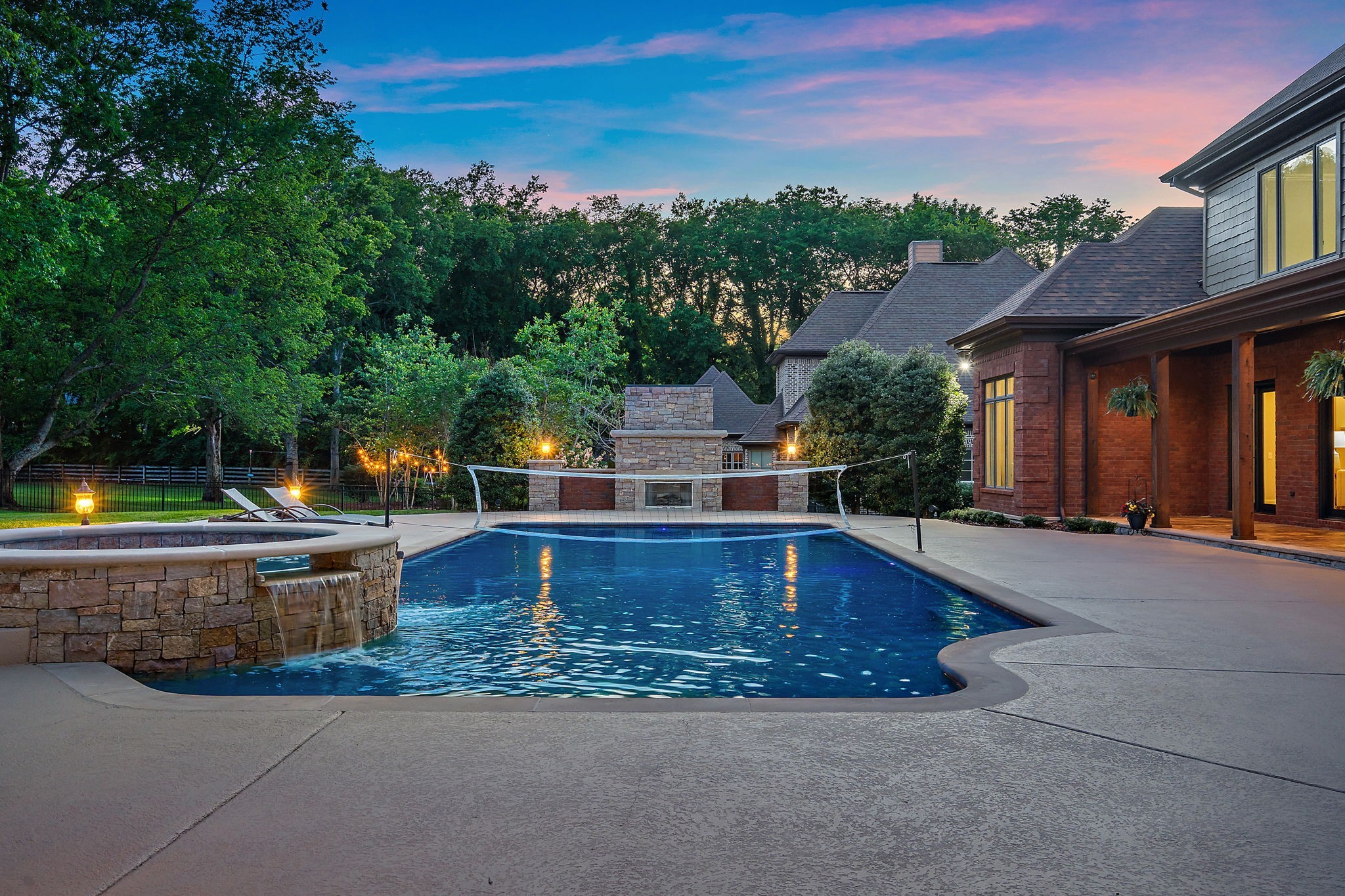 107 Steeplechase Ln