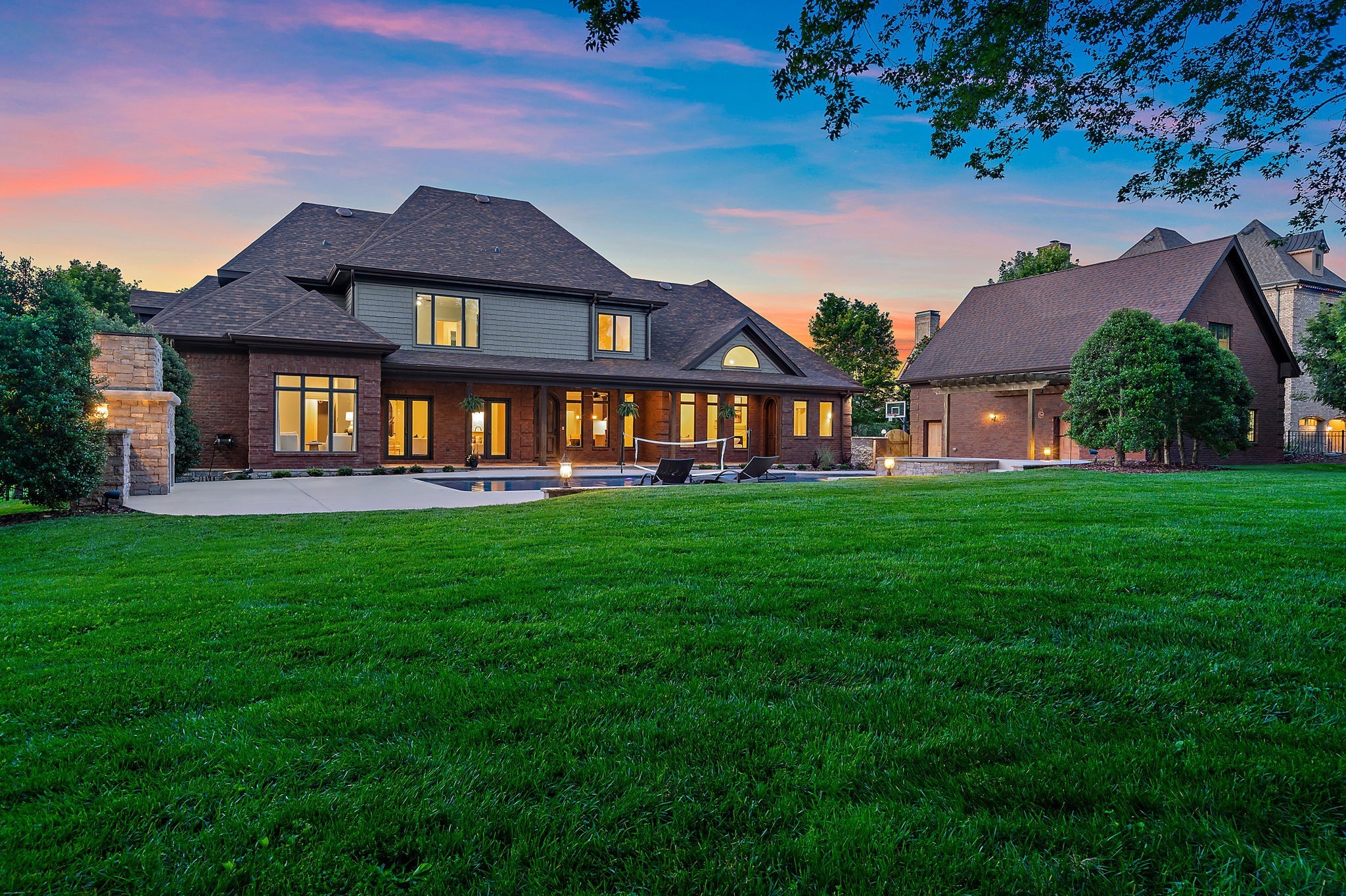 107 Steeplechase Ln