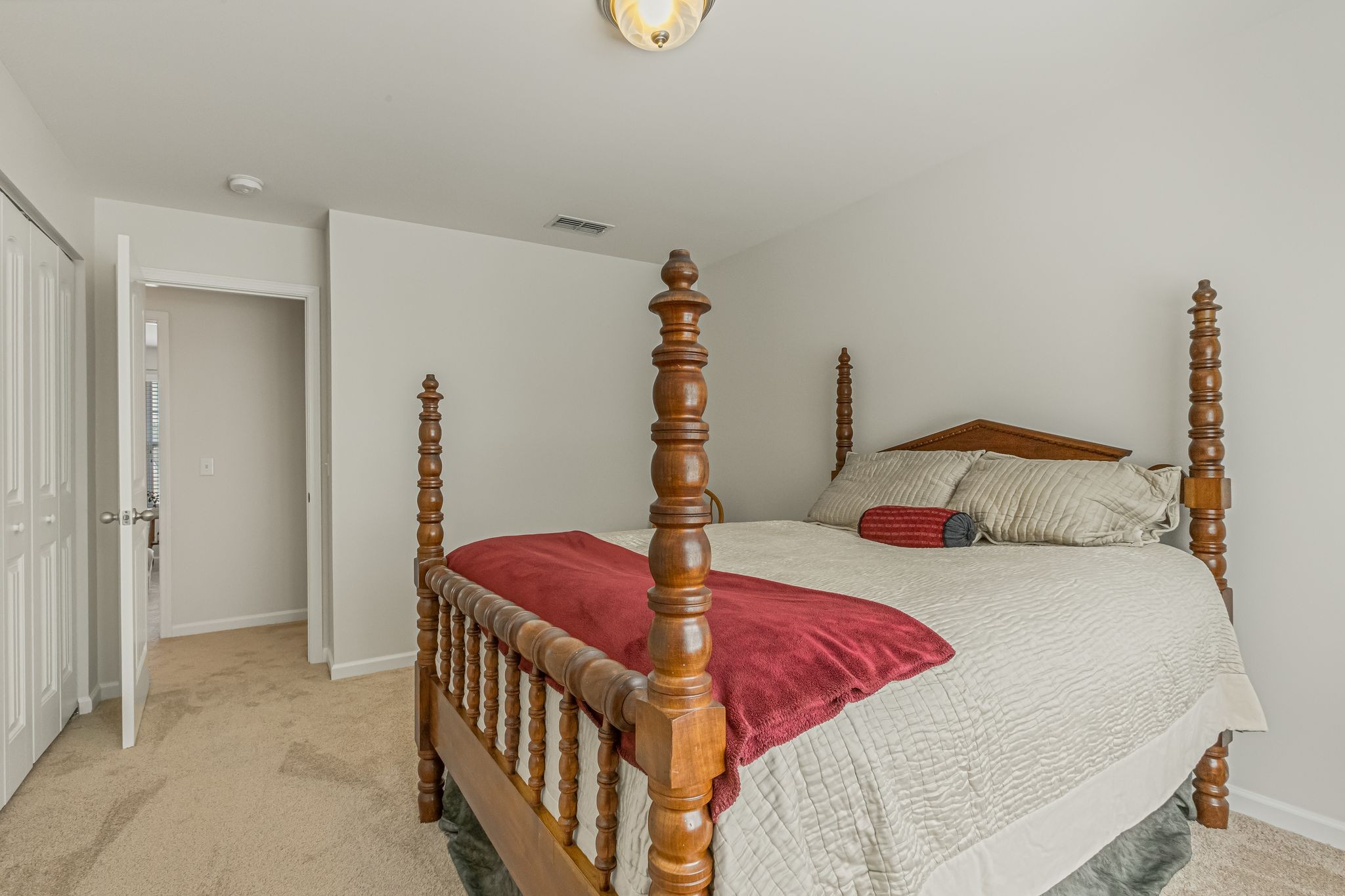 616 Wolfeboro Ln