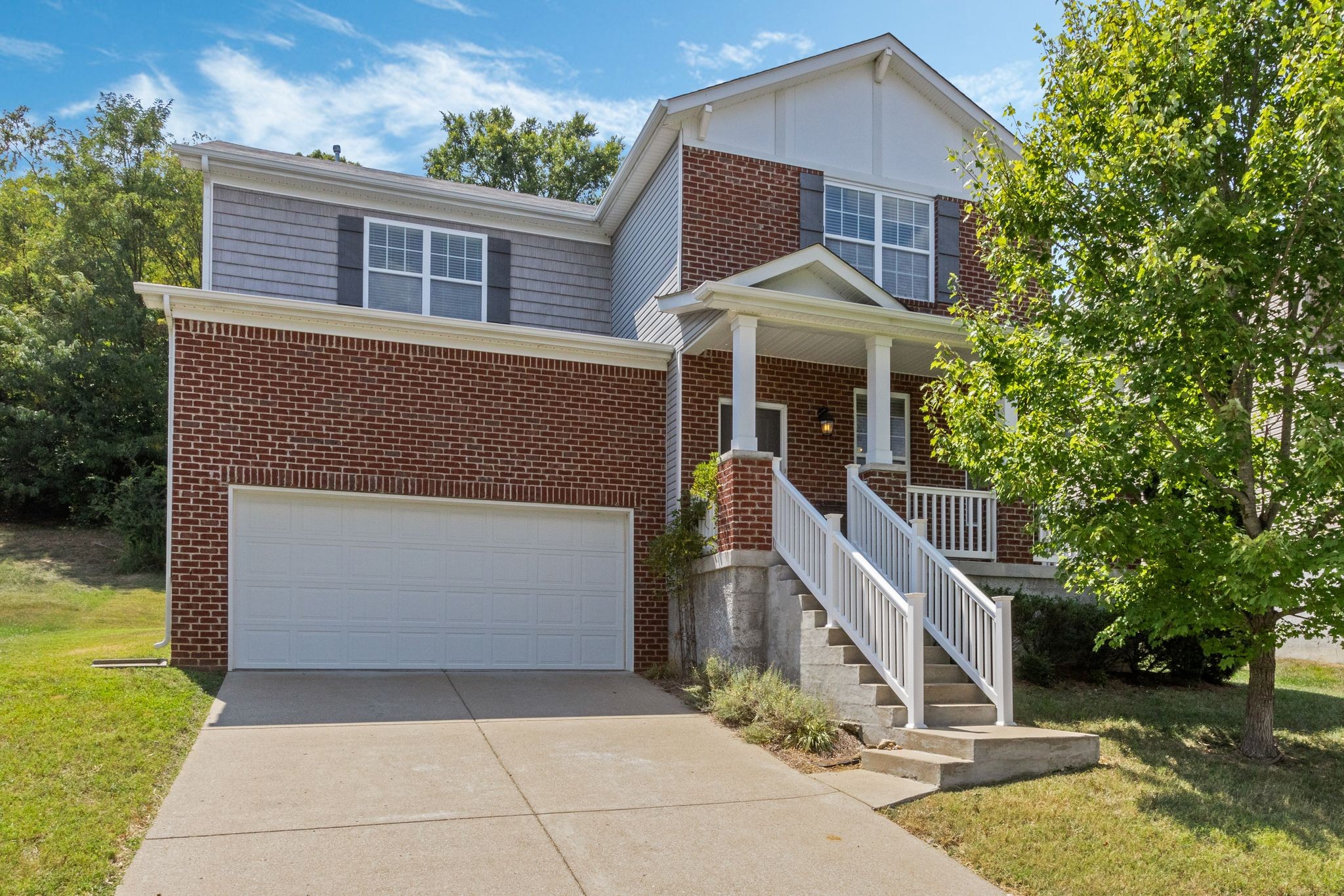616 Wolfeboro Ln