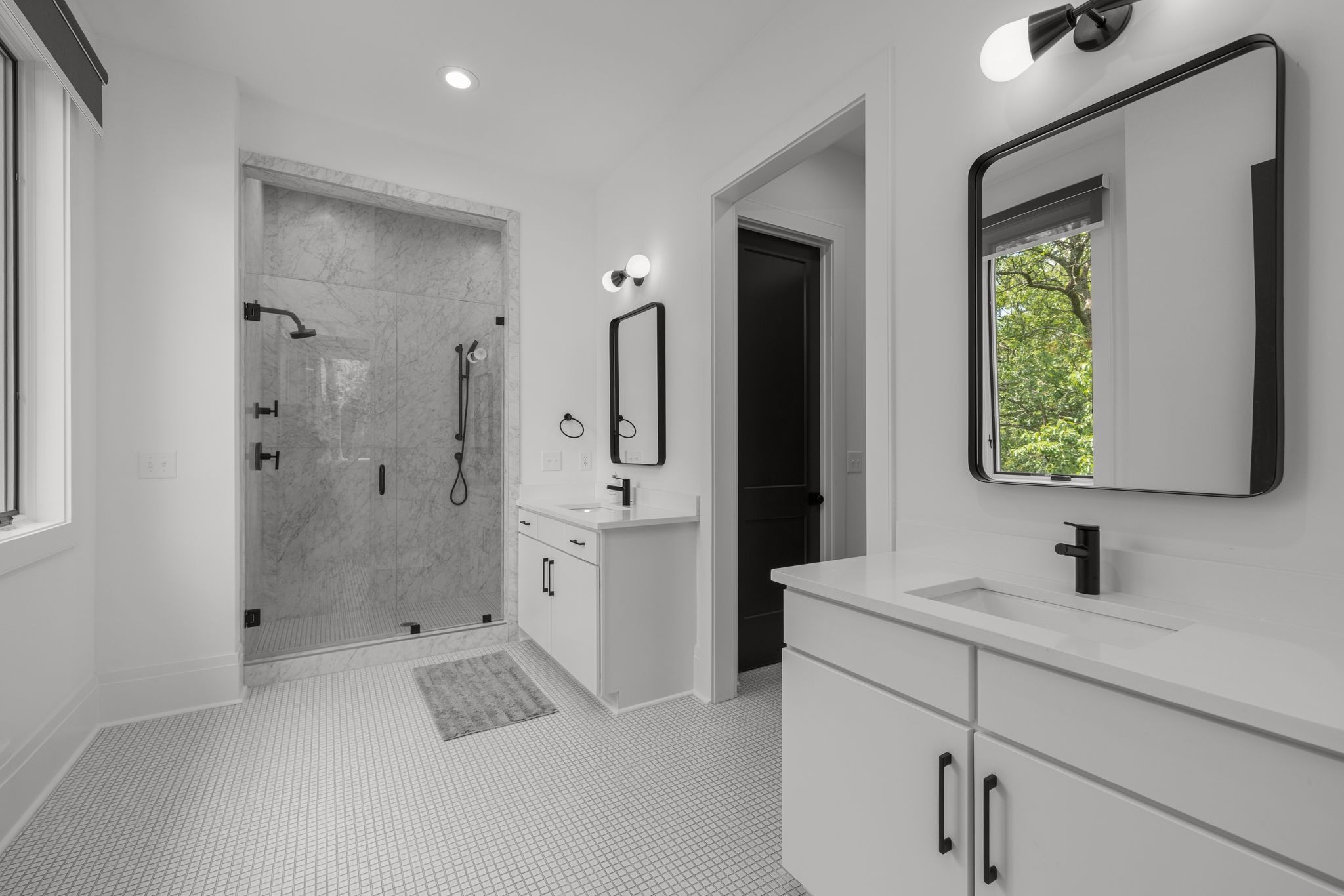 4612 Belmont Park Ter