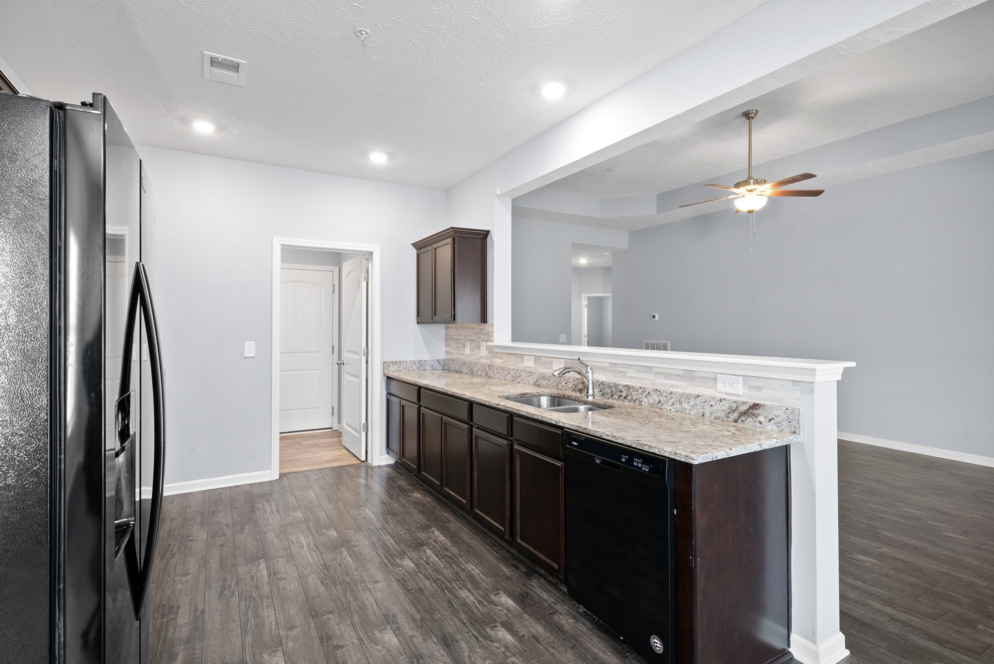 166 Edgefield Ct