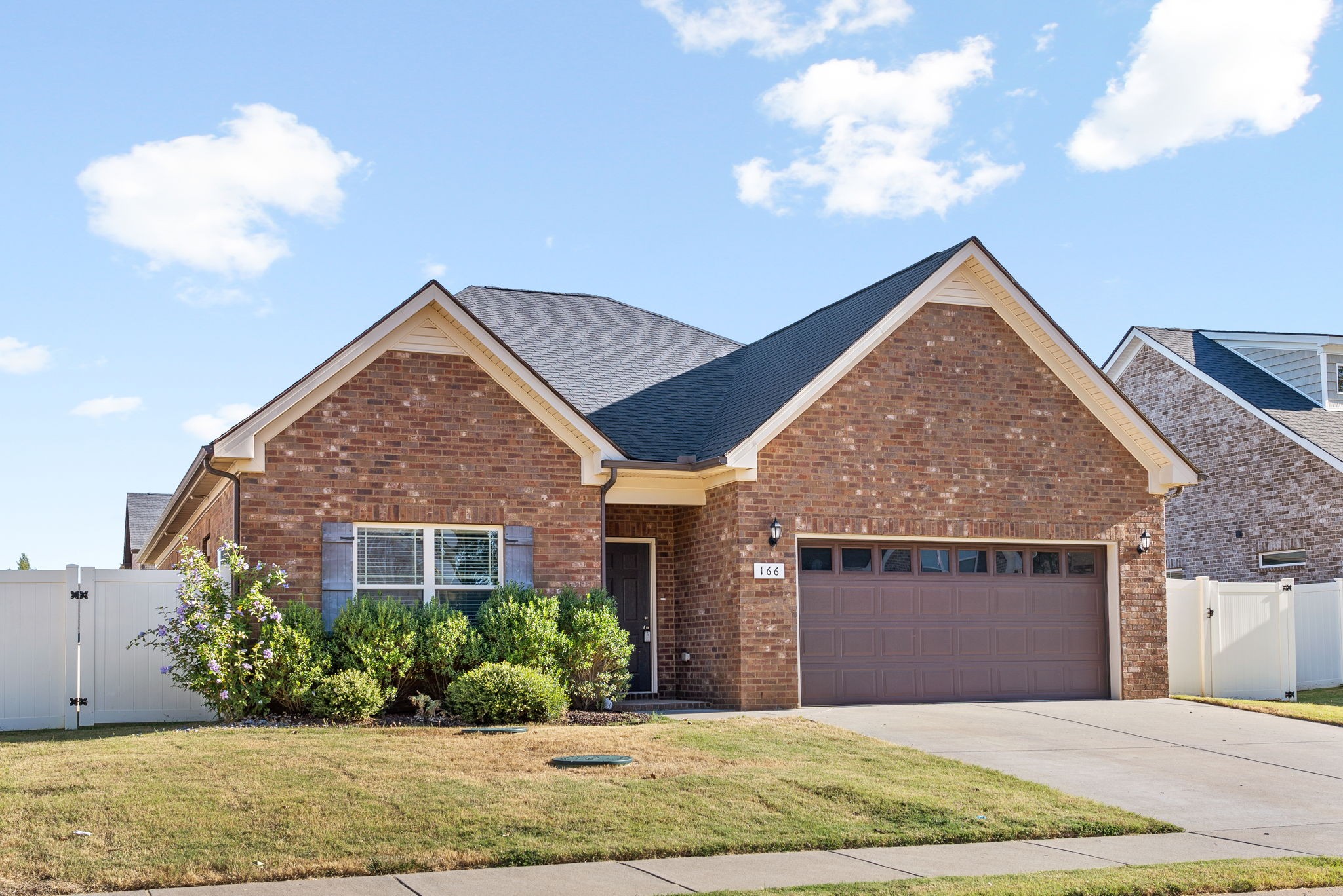 166 Edgefield Ct