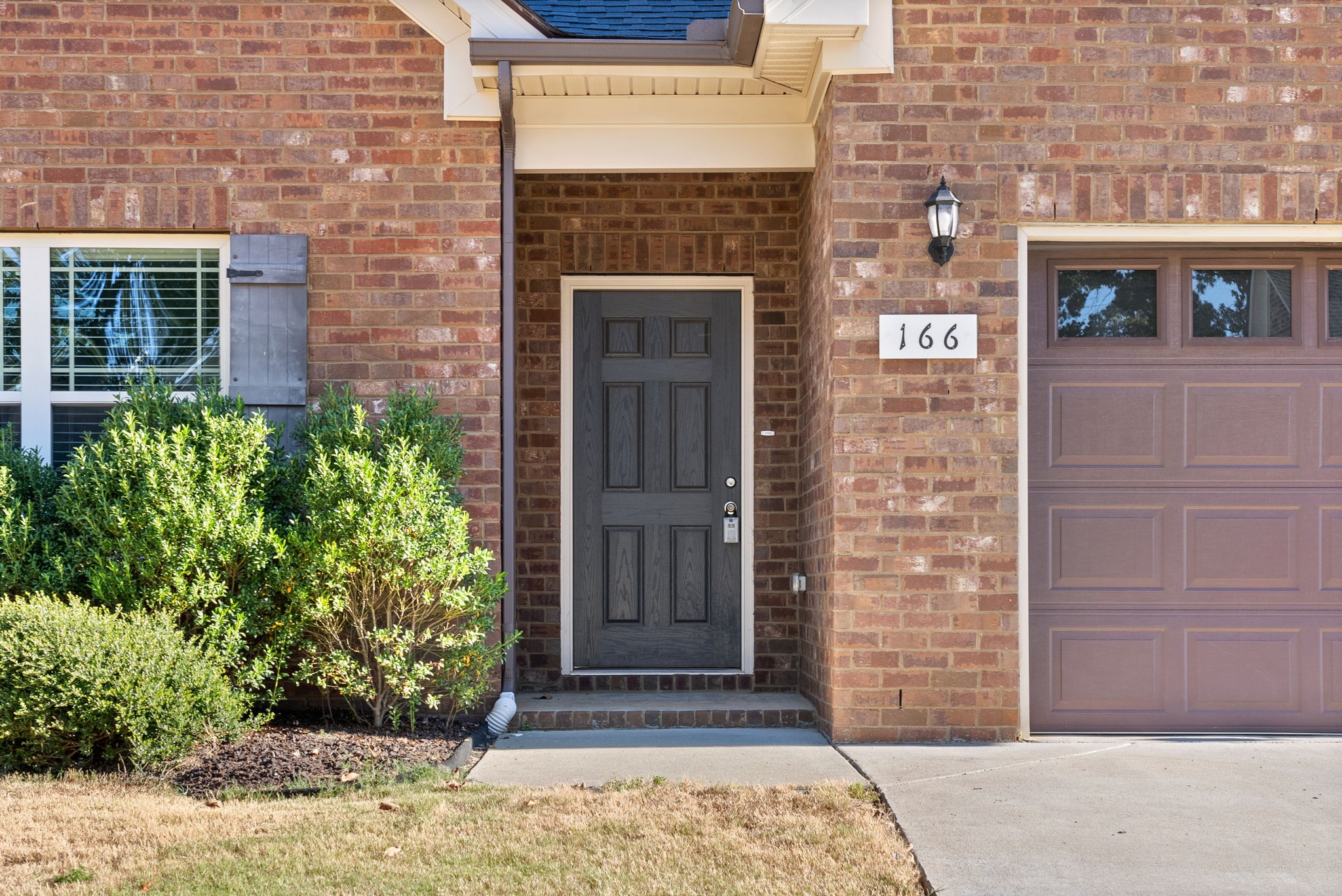 166 Edgefield Ct