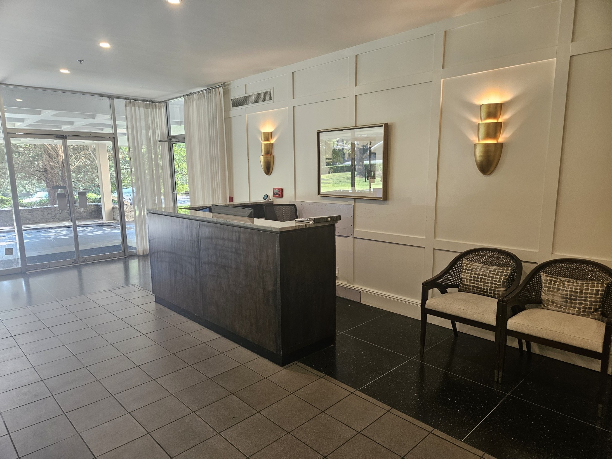 105 Leake Ave Unit: 2