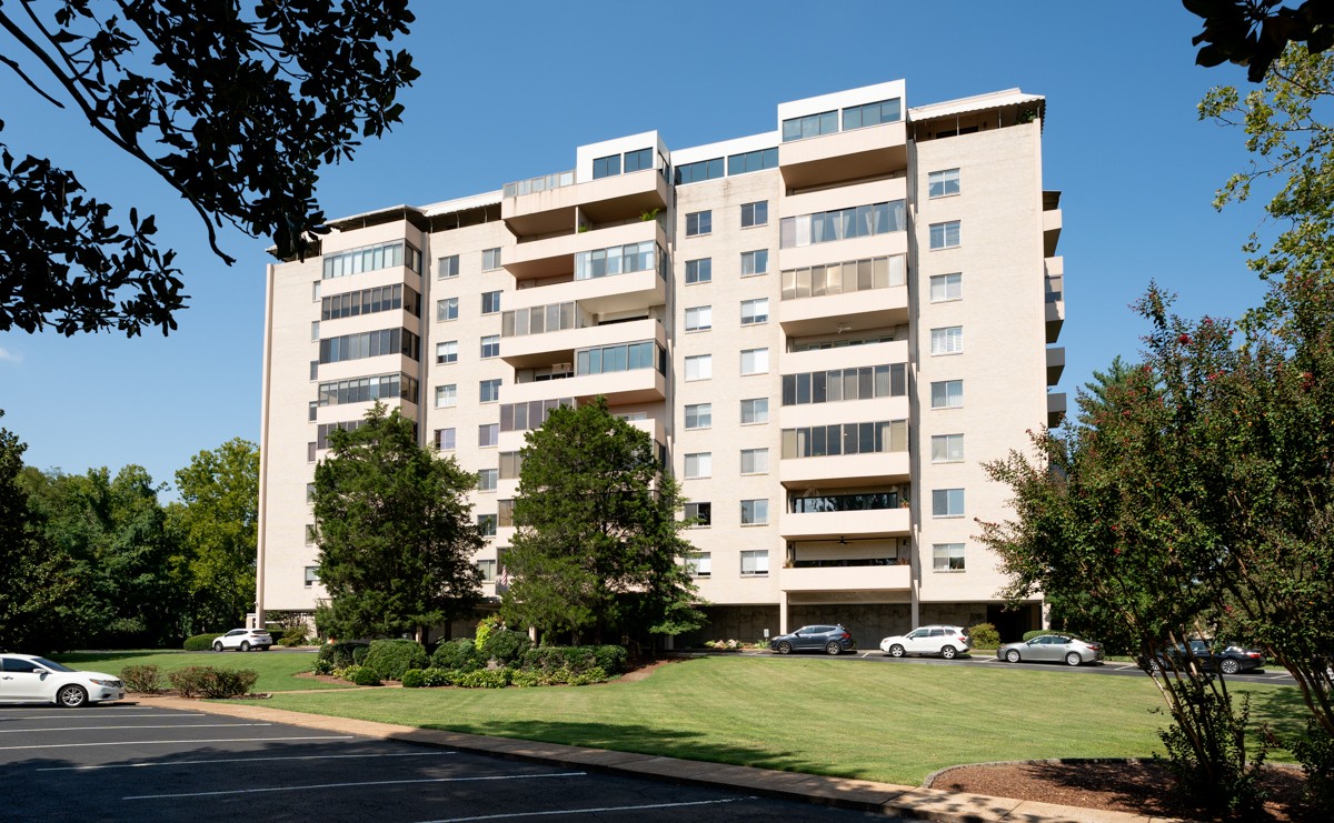 105 Leake Ave Unit: 2
