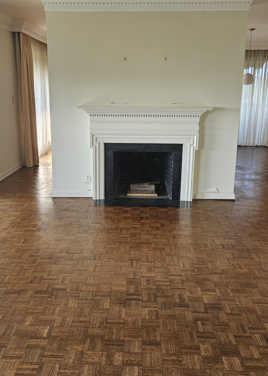 105 Leake Ave Unit: 2