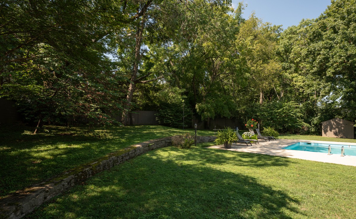 105 Leake Ave Unit: 2