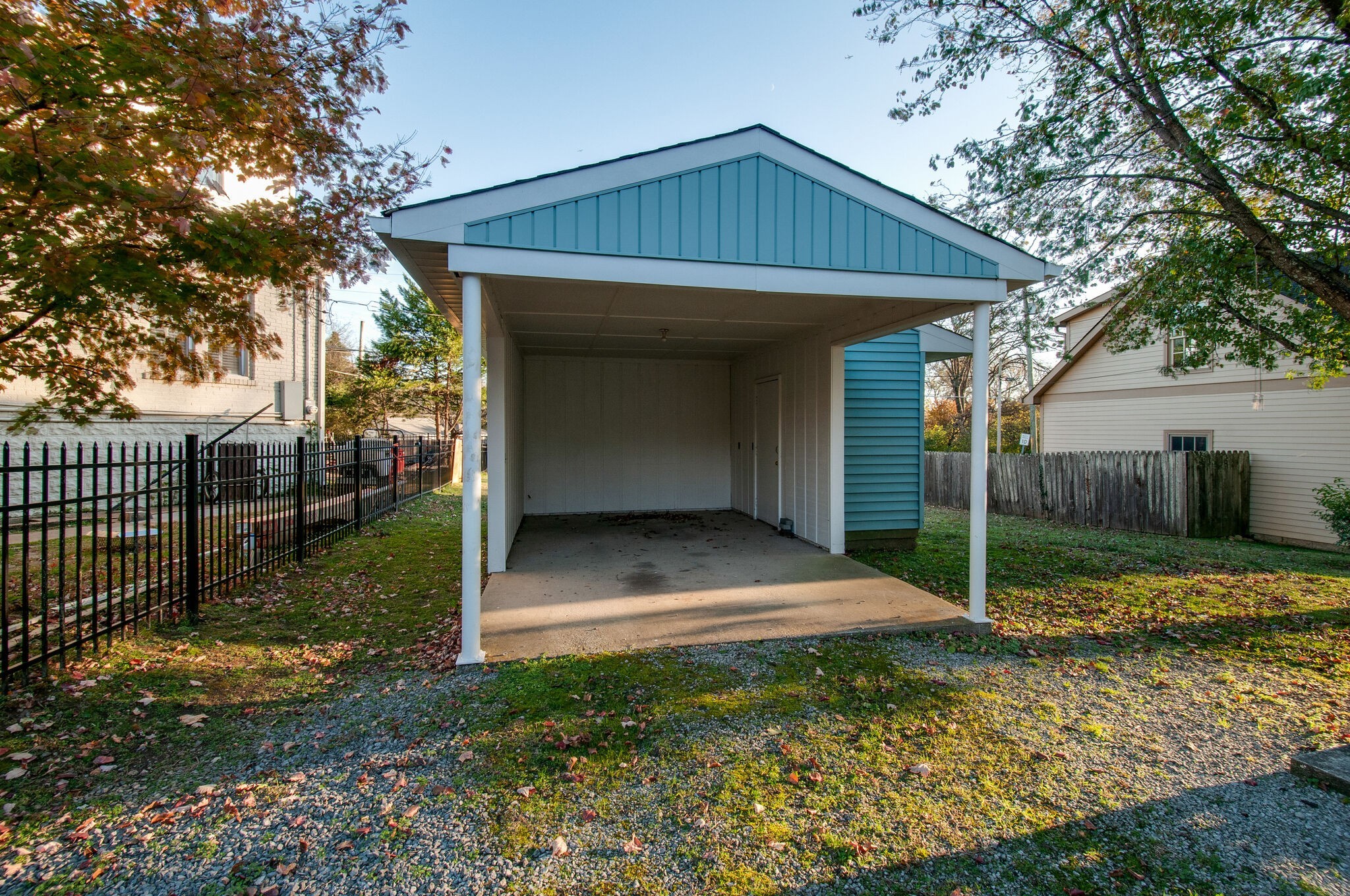 2803 Westmoreland Dr