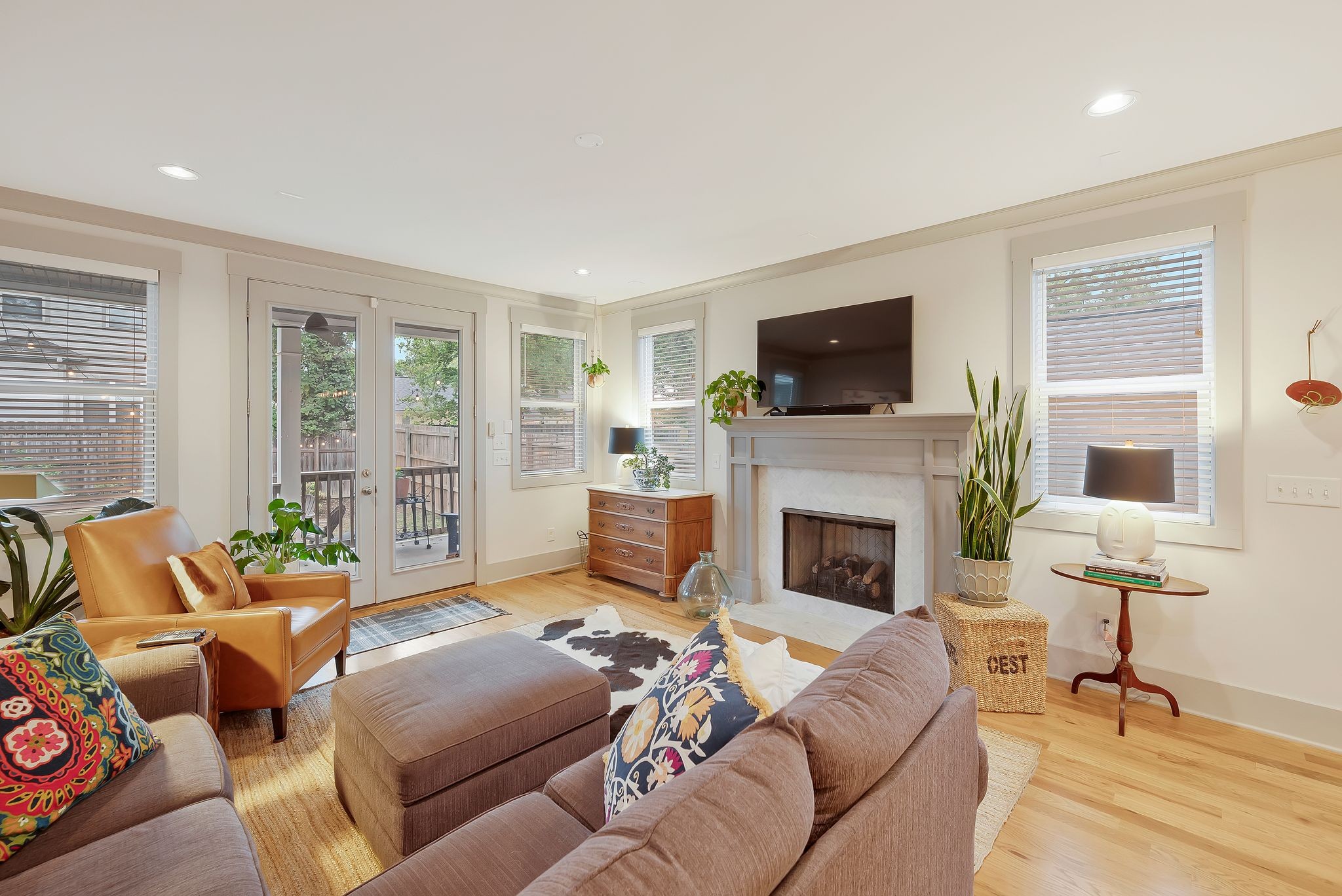 858A Kirkwood Ave