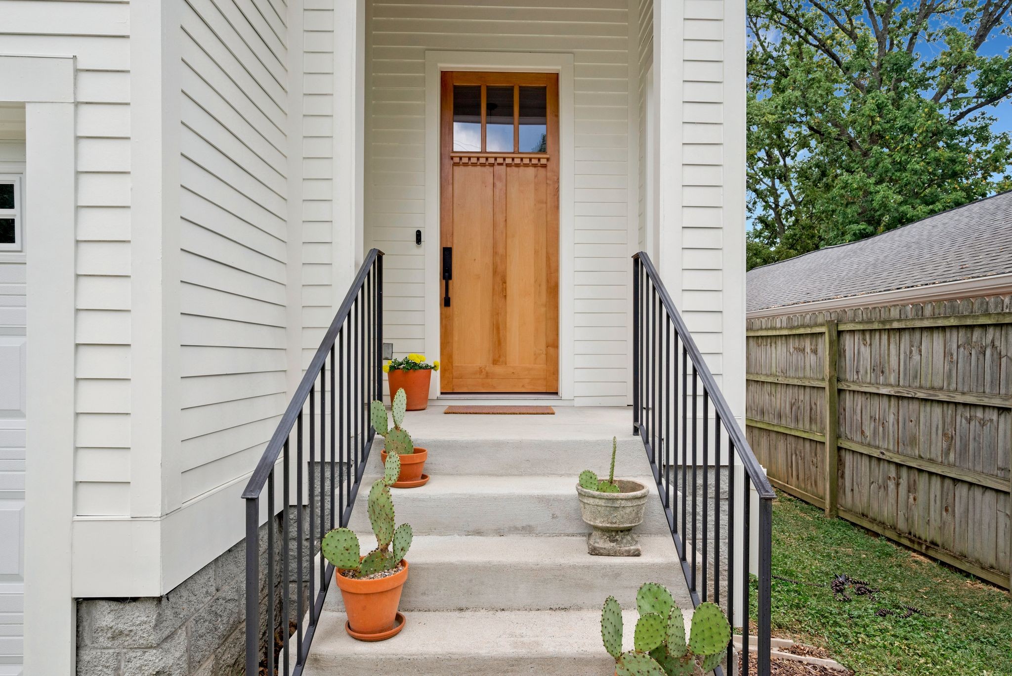 858A Kirkwood Ave