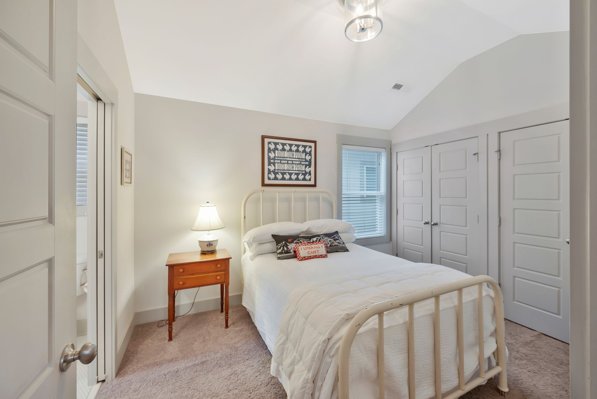 858A Kirkwood Ave