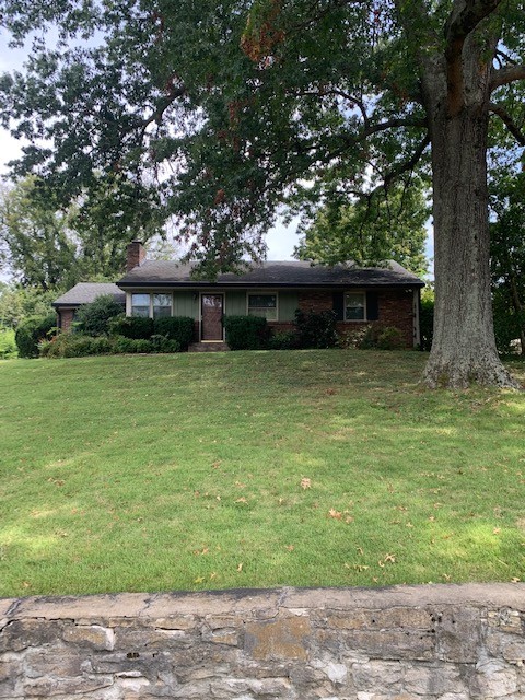 4018 Ivy Dr