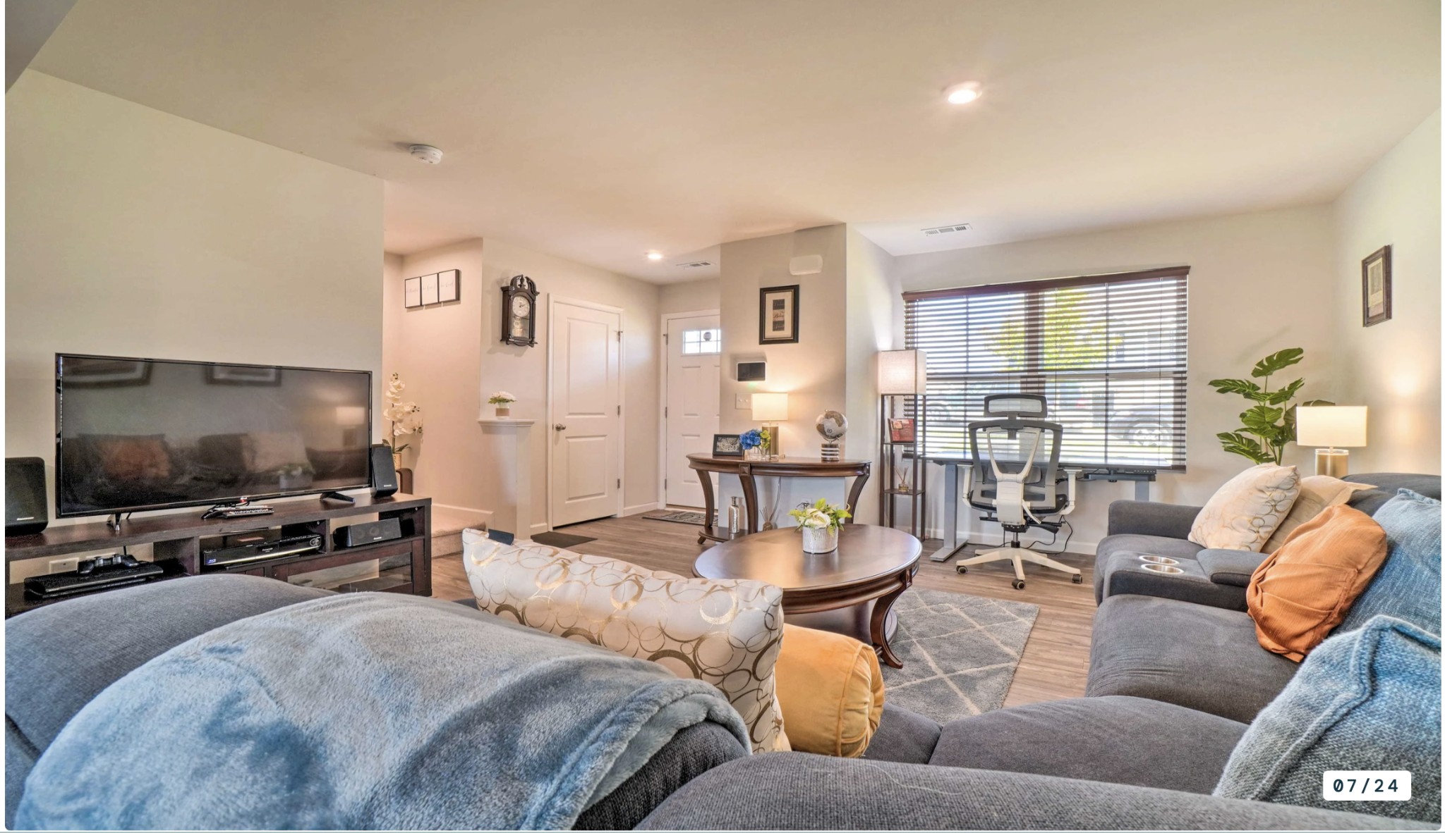 3619 Brookway Dr