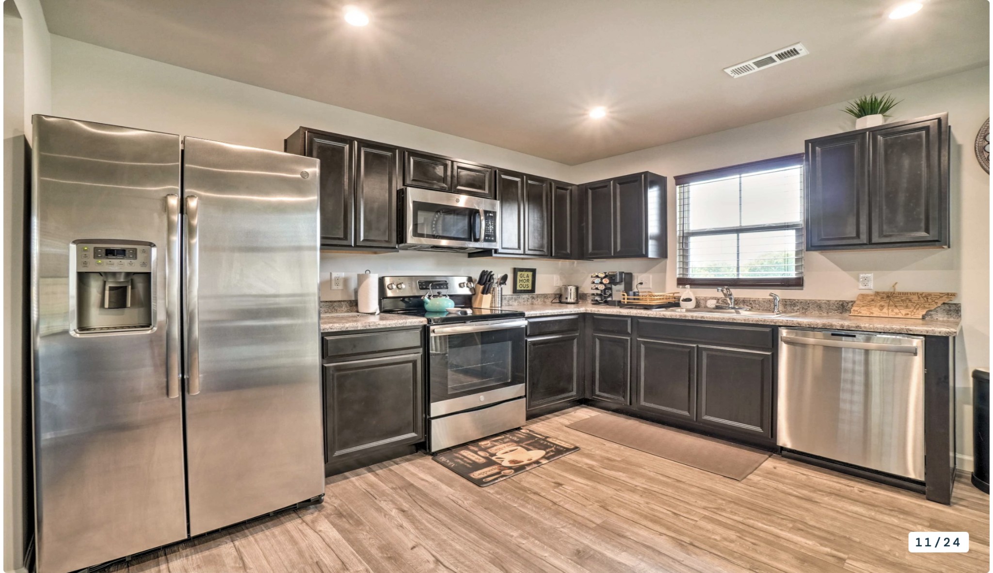 3619 Brookway Dr