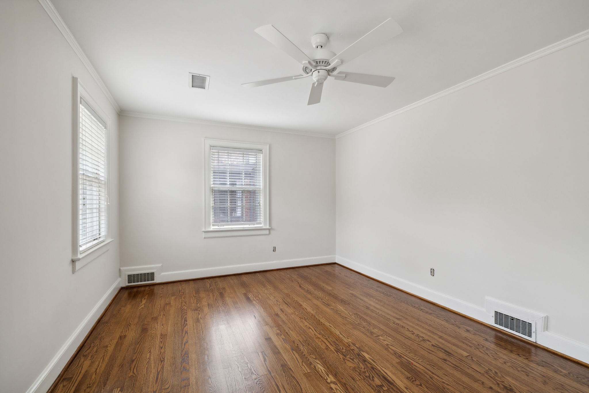 102 Lauderdale Rd Unit: A
